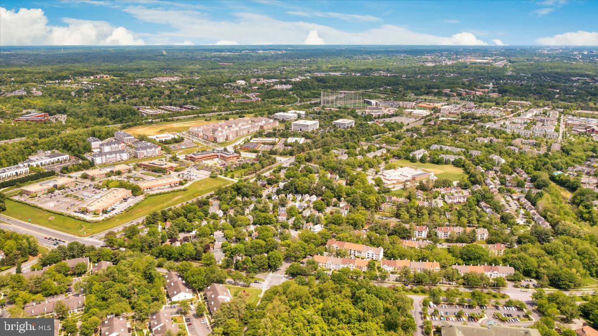 BLUNT COMMONS - Residential