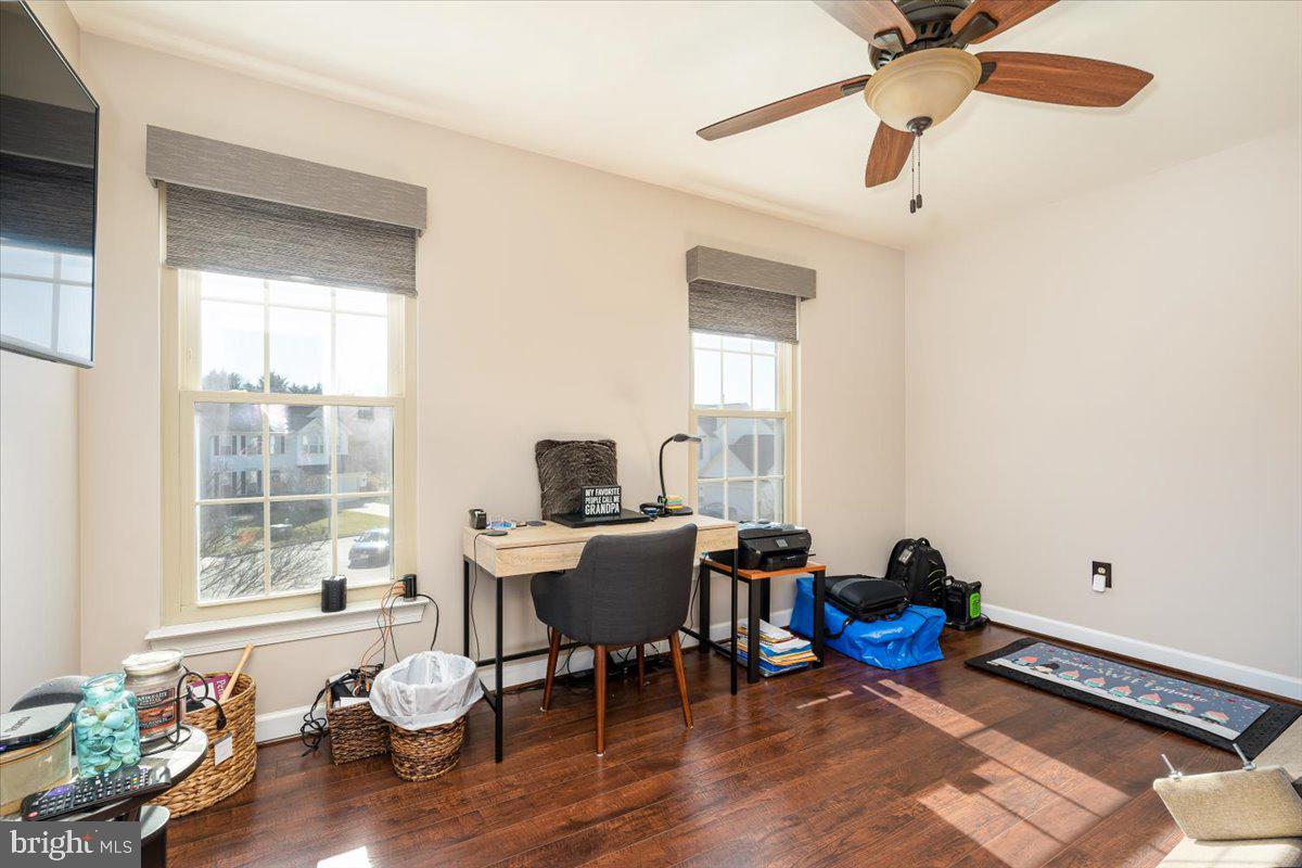 BLUNT COMMONS - Residential