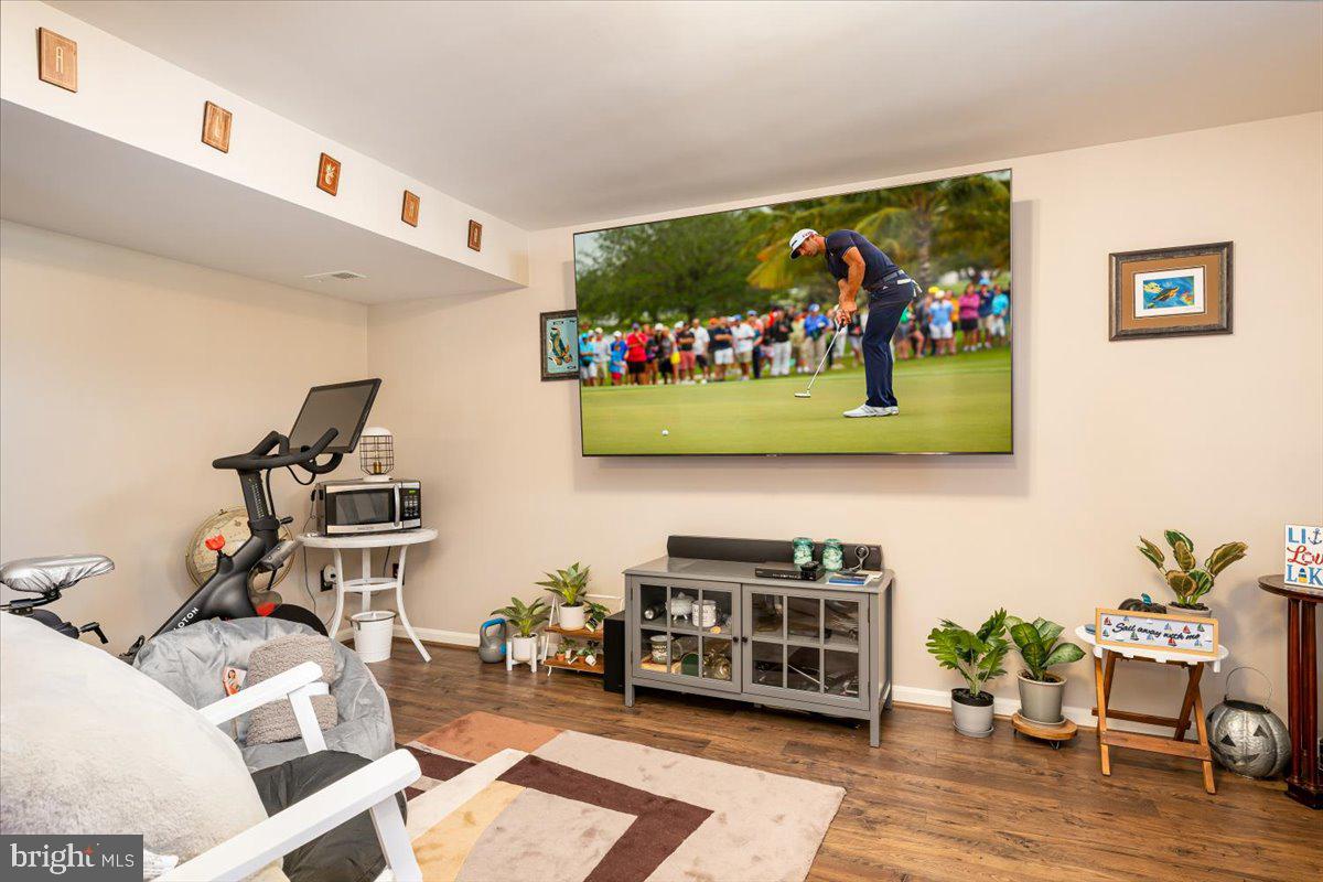 BLUNT COMMONS - Residential