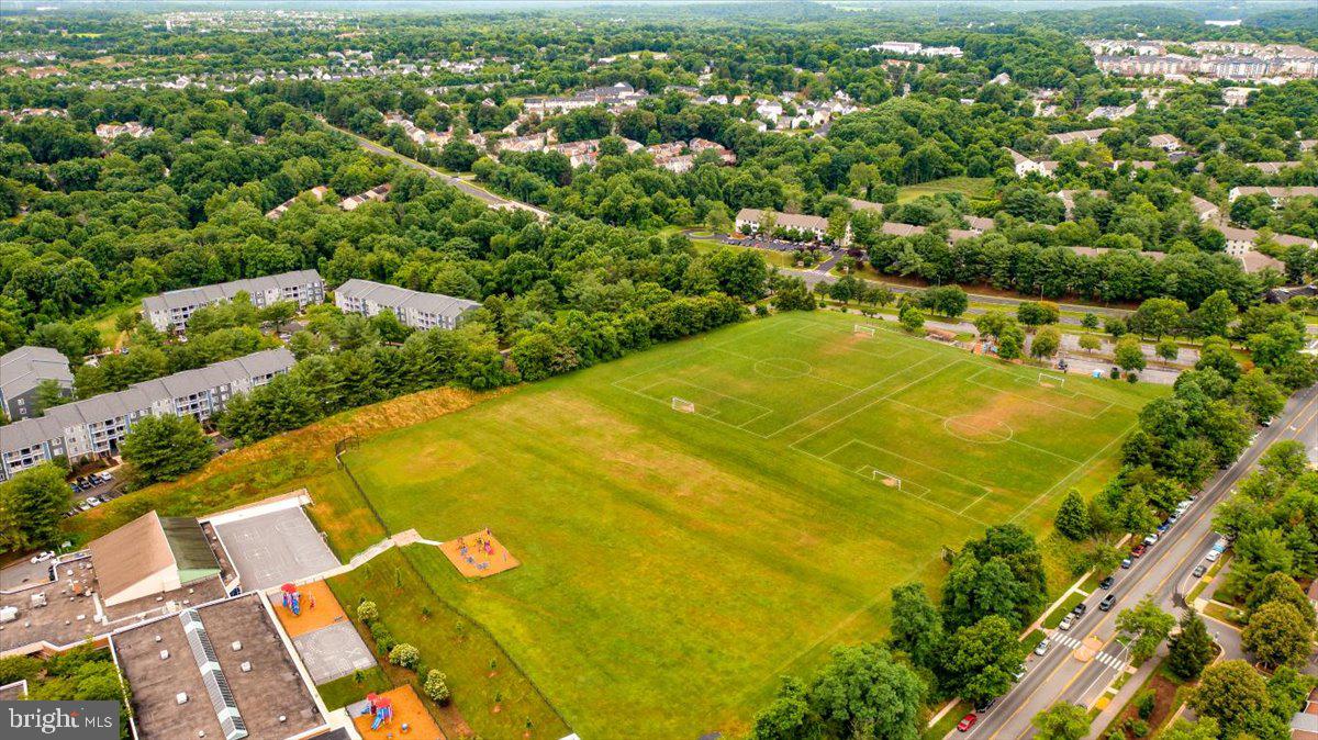 BLUNT COMMONS - Residential