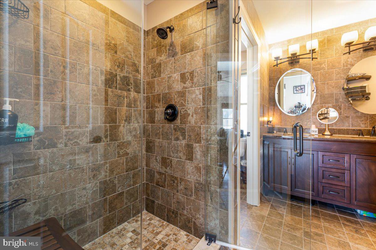 BLUNT COMMONS - Residential