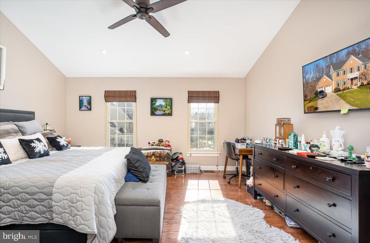 BLUNT COMMONS - Residential