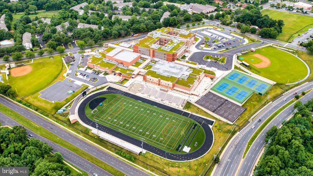 BLUNT COMMONS - Residential