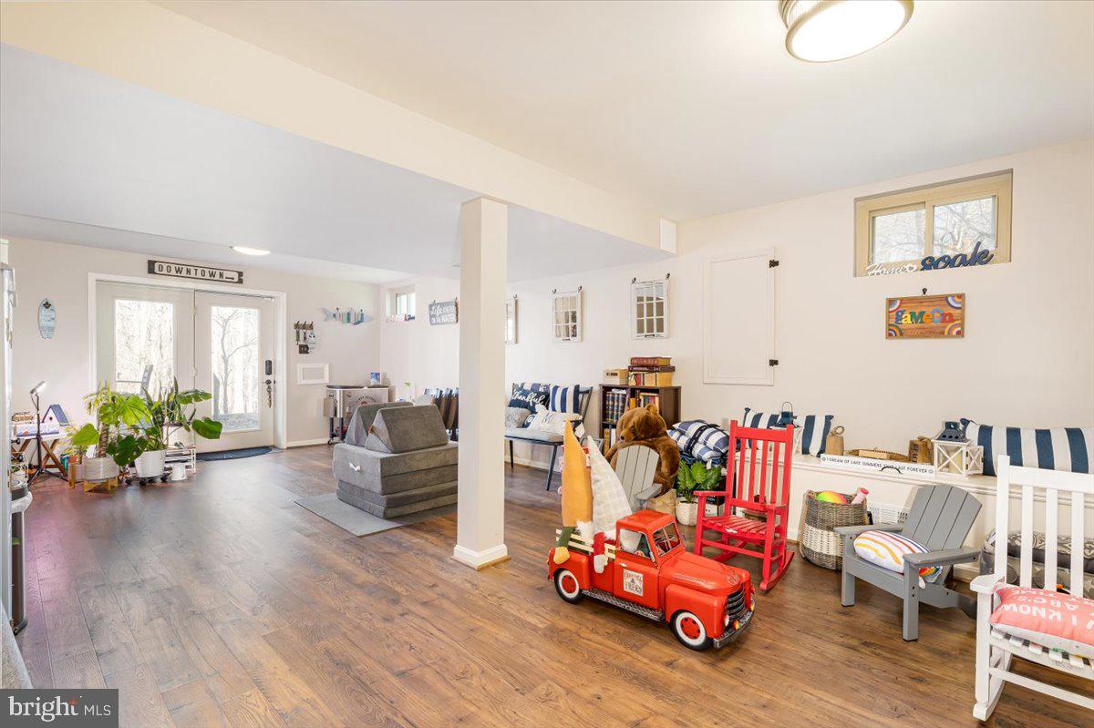 BLUNT COMMONS - Residential