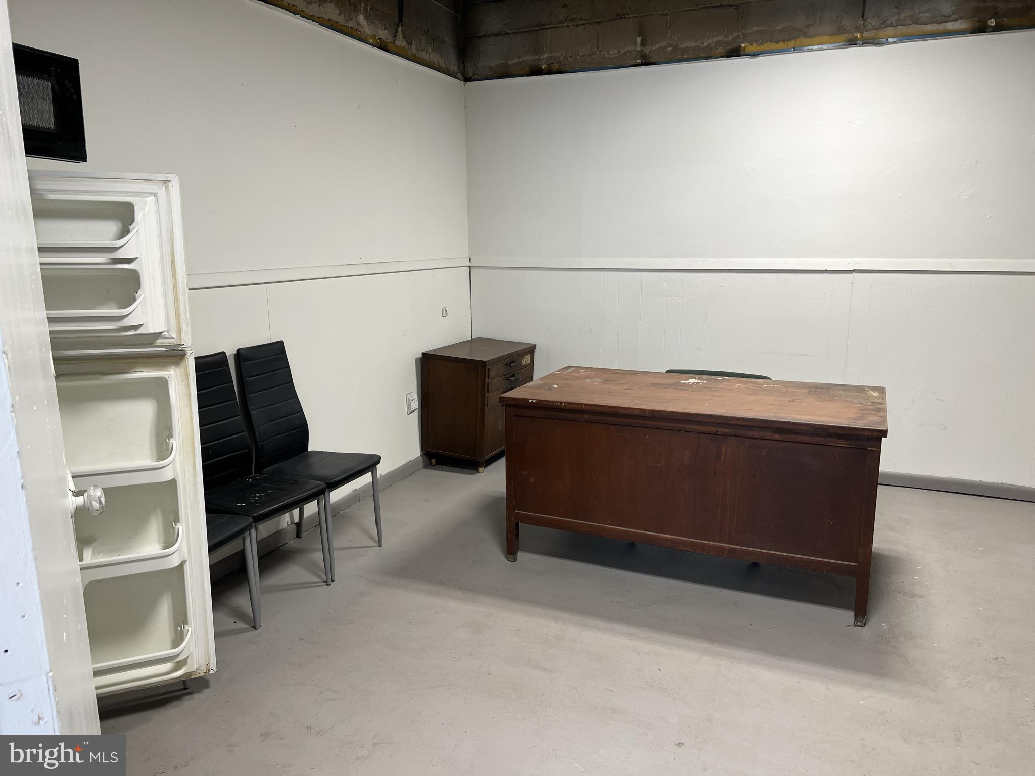 CAPITOL HEIGHTS - Commercial Lease