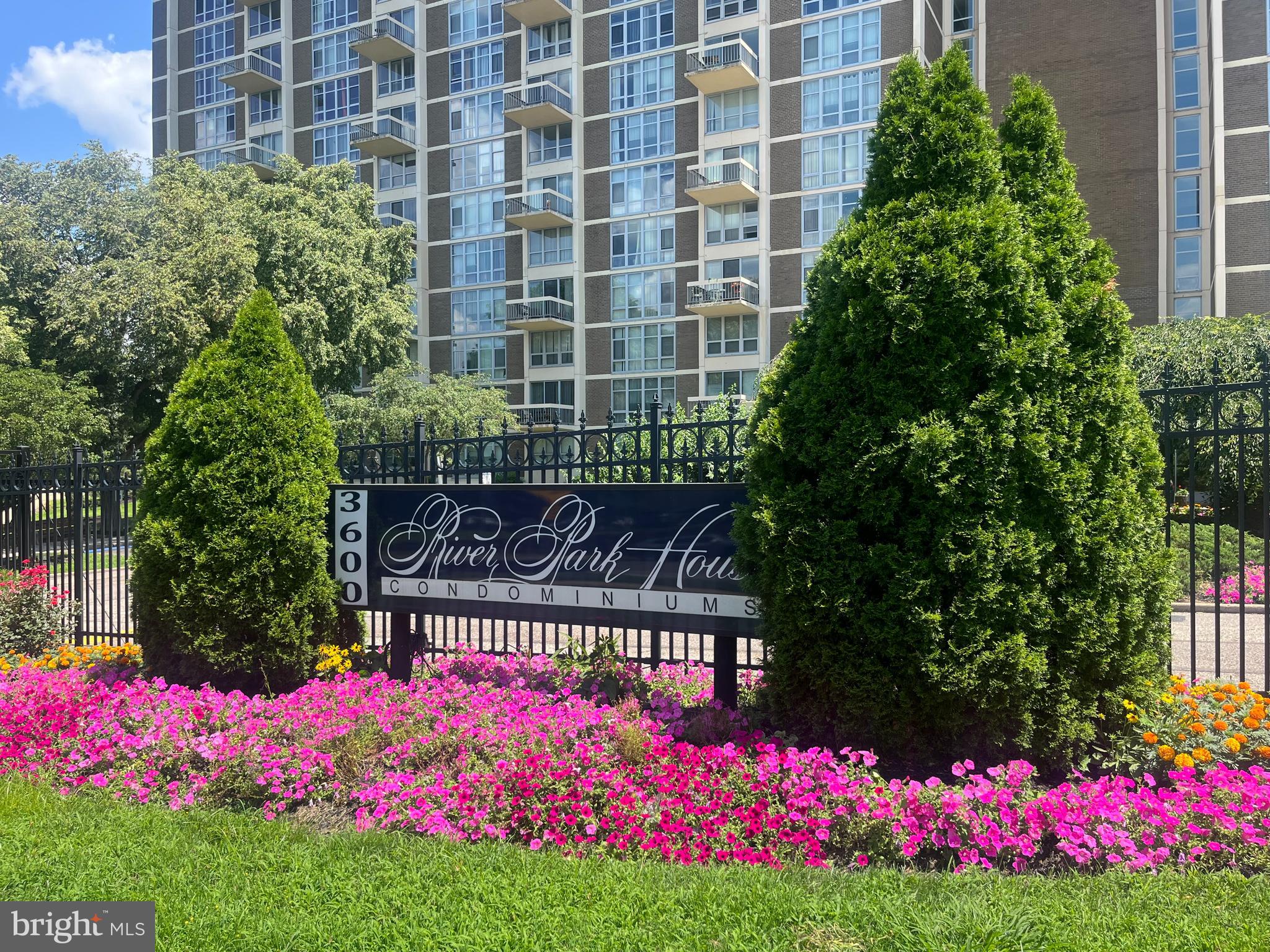 JUST REDUCED! Ask us about the $18,000 Citadel Grant for purchasing in Wynnefield! Welcome to this updated 1 bedroom, 1 bath condo with a BALCONY and amazing views of Fairmount Park! This unit has been updated with a newer kitchen, bath, and stackable washer/dryer. Enjoy the spaciousness of the living room/dining room, or enjoy a nice glass of wine on the balcony. An ideal location, close to public transportation, Target, super markets, shopping and just 12 minutes from Center City as you travel through the park. Come and make this charming unit your new home!
