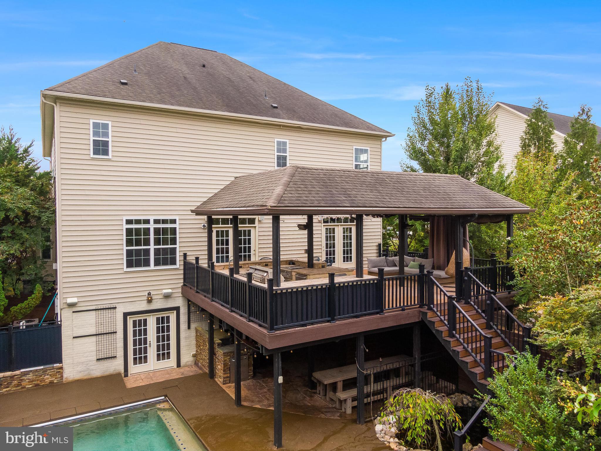 EVERGREEN VILLAGE - Residential
