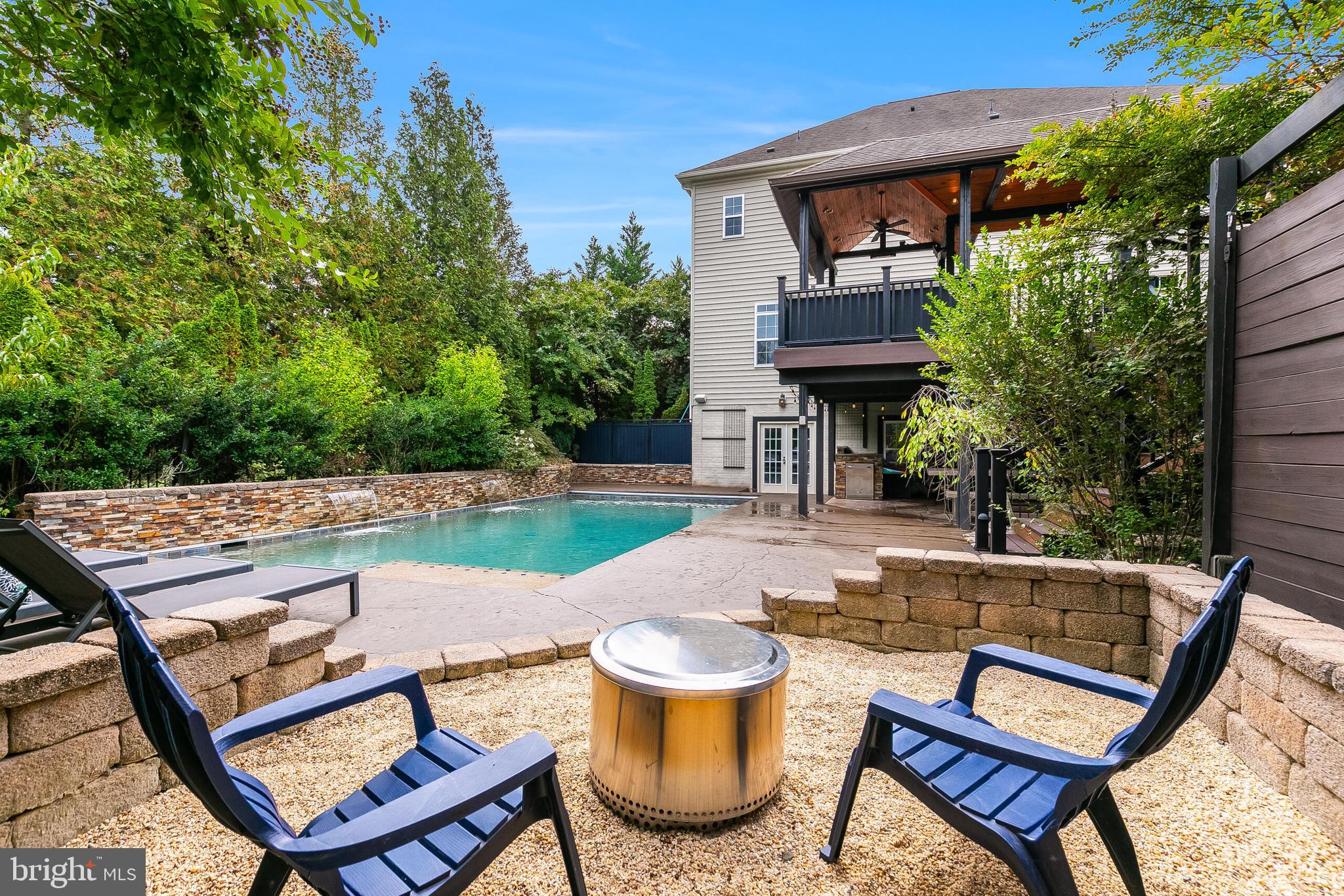 EVERGREEN VILLAGE - Residential