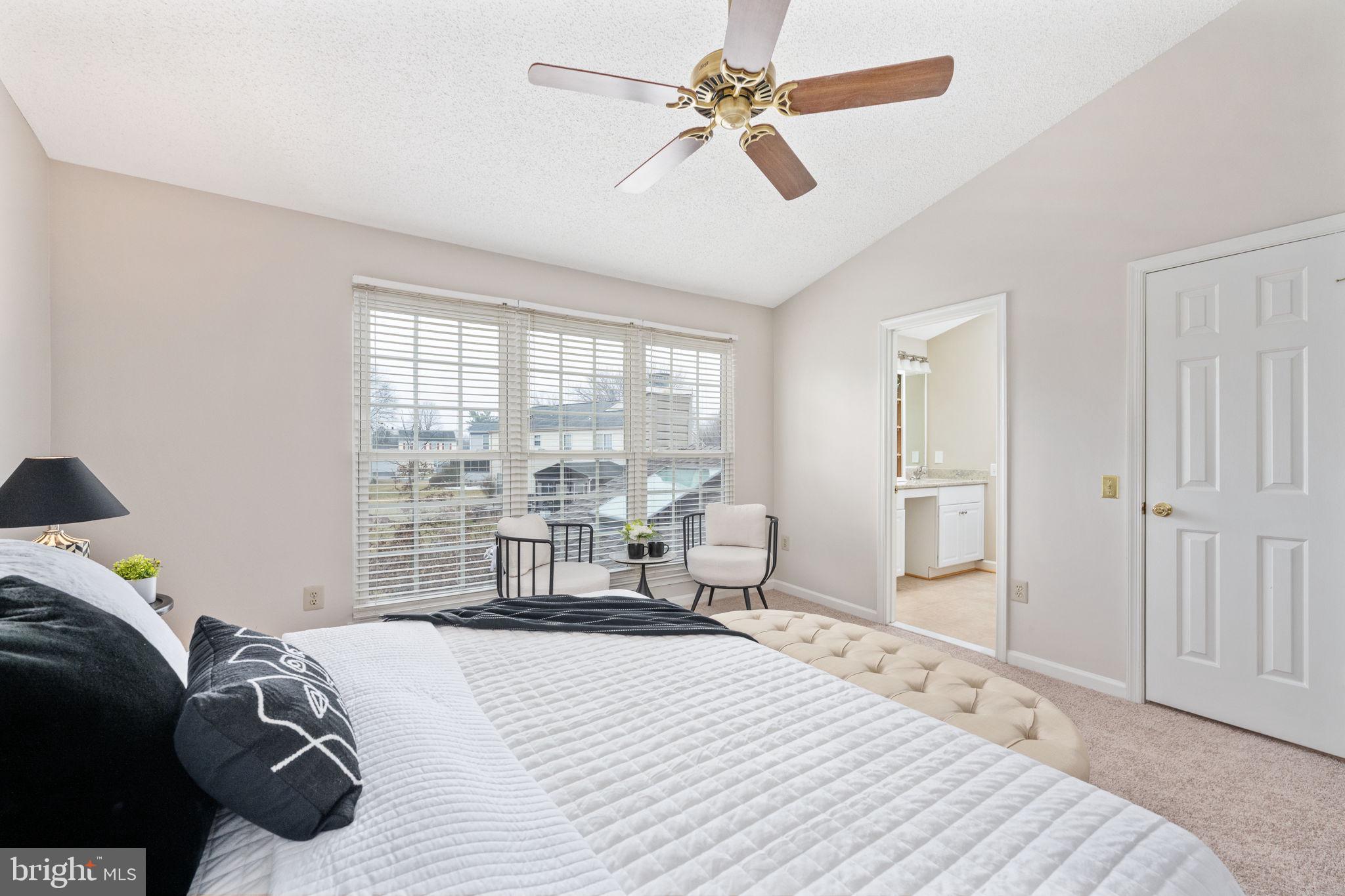 OAKENSHAW - Residential