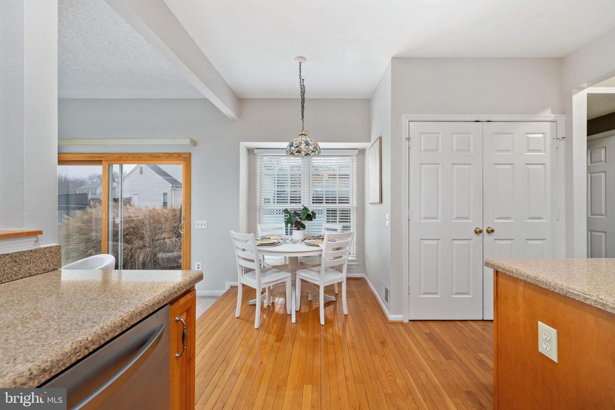 OAKENSHAW - Residential