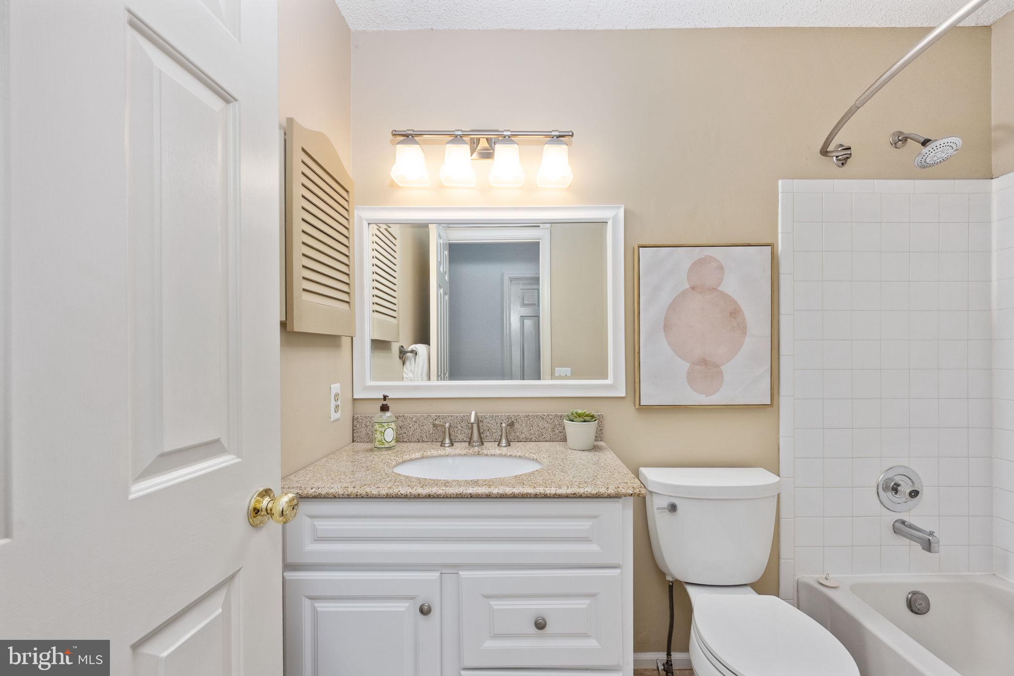 OAKENSHAW - Residential