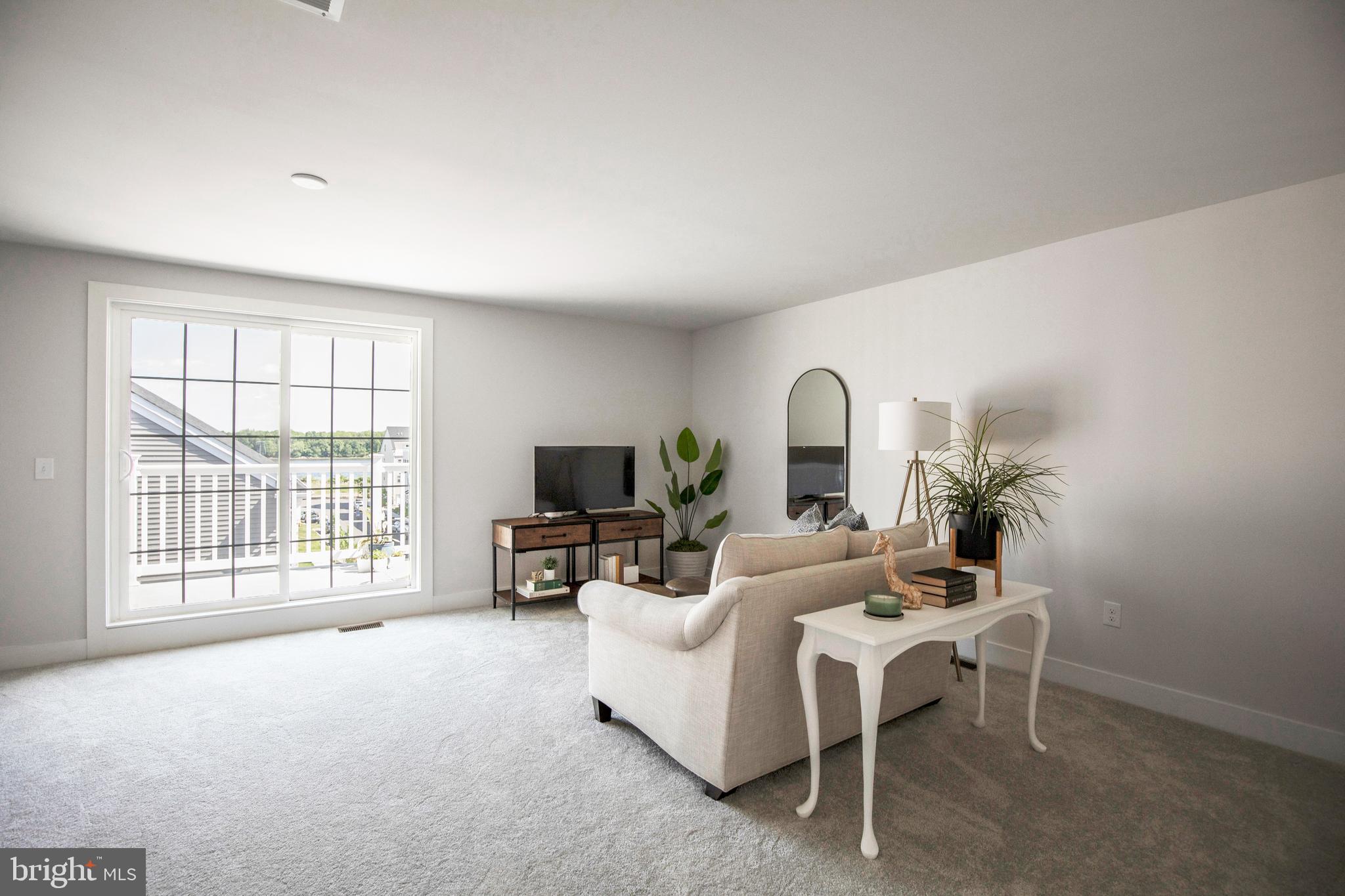 WATERSIDE - Residential