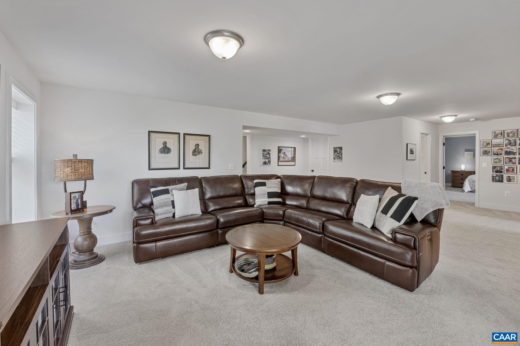 SPRING CREEK - Residential