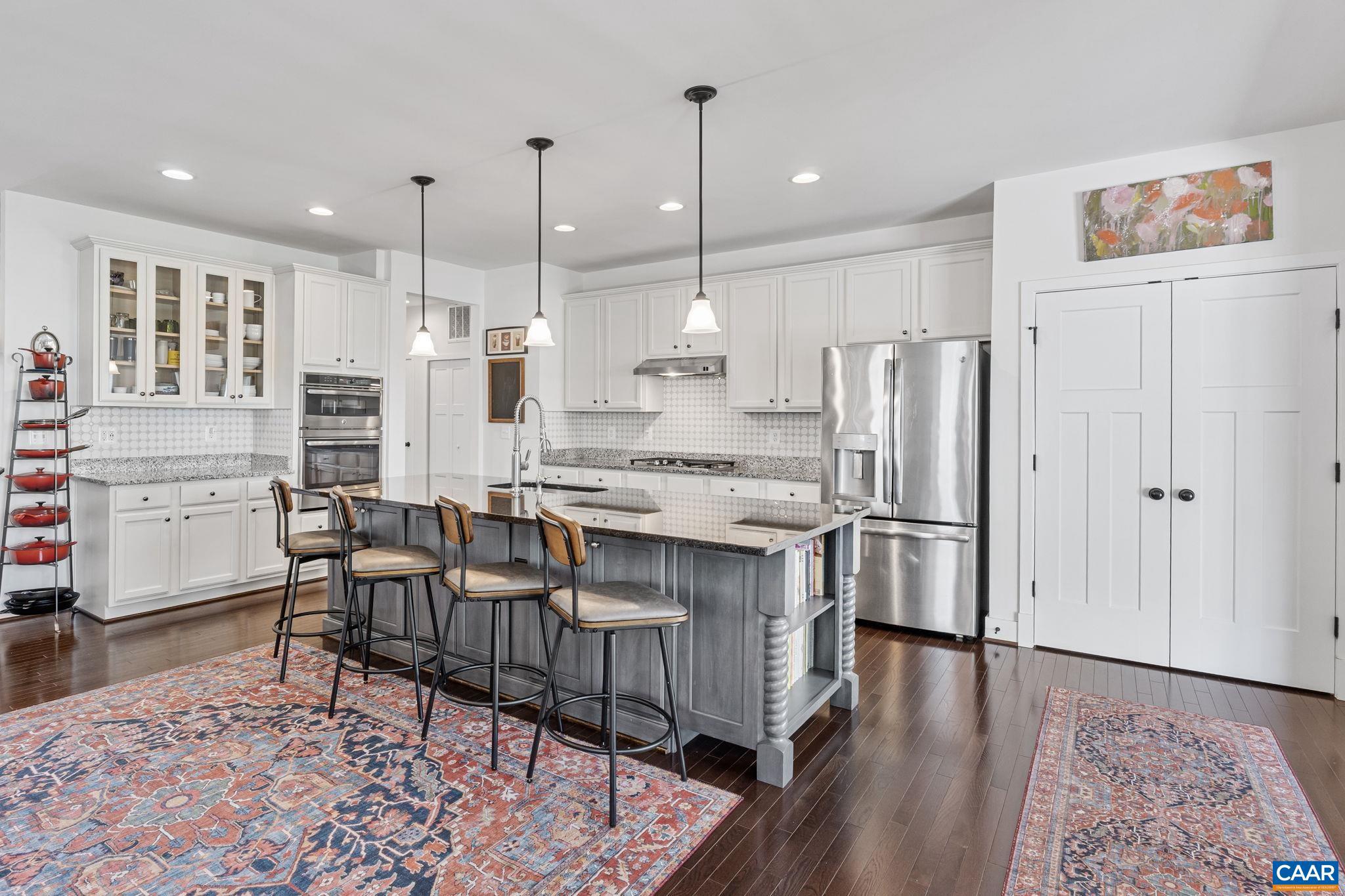 SPRING CREEK - Residential