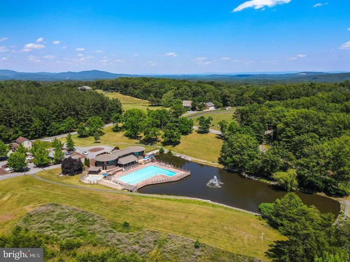 THE WOODS - Residential