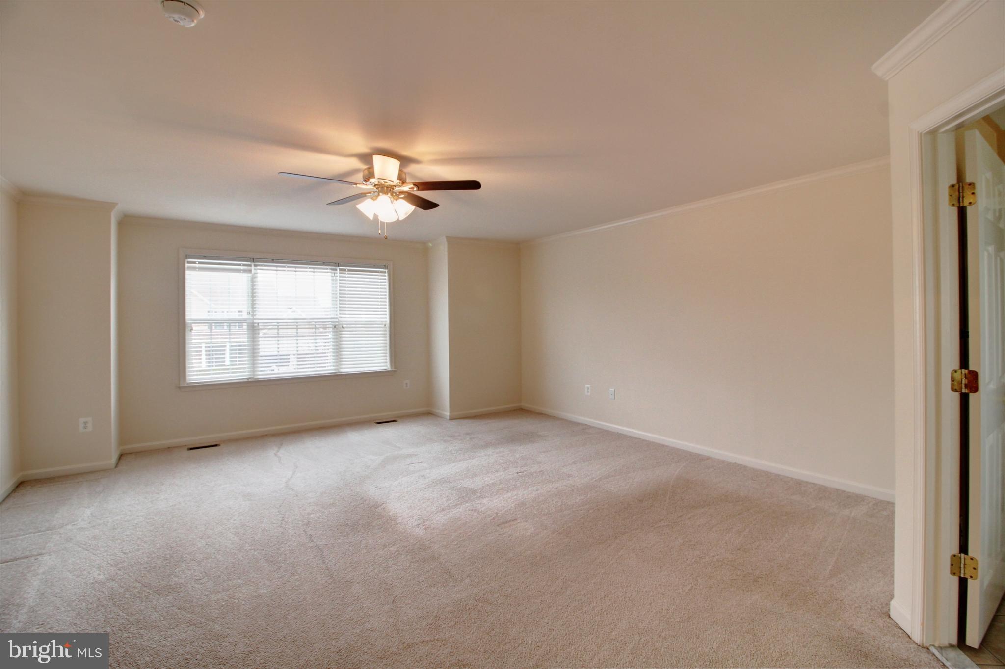 CLOVER RIDGE - Residential Lease