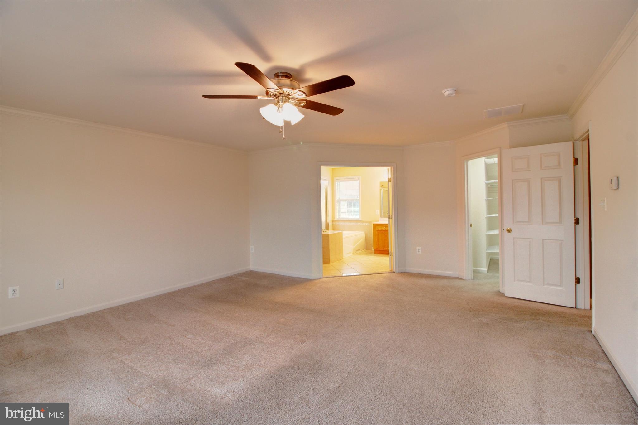 CLOVER RIDGE - Residential Lease