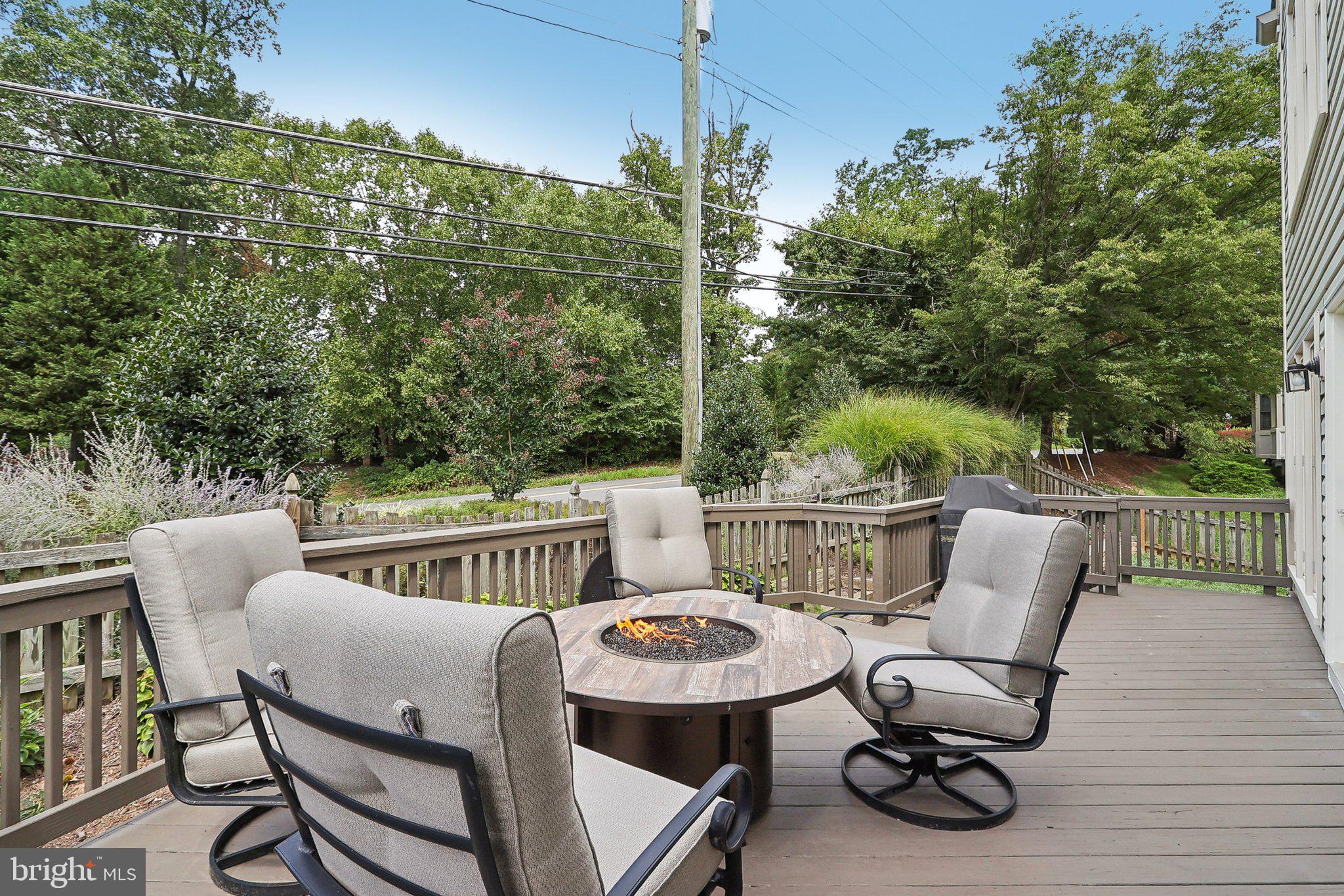 STARKS CROSSING - Residential