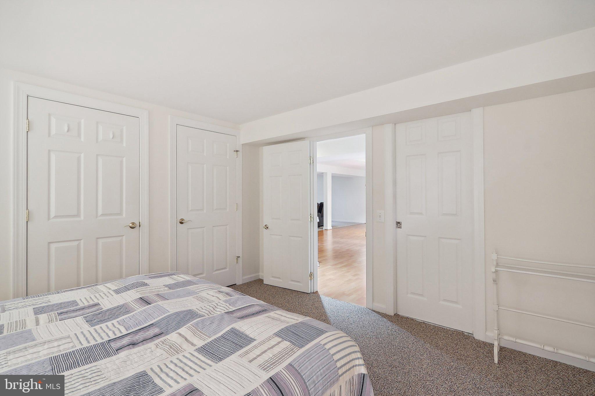 STARKS CROSSING - Residential