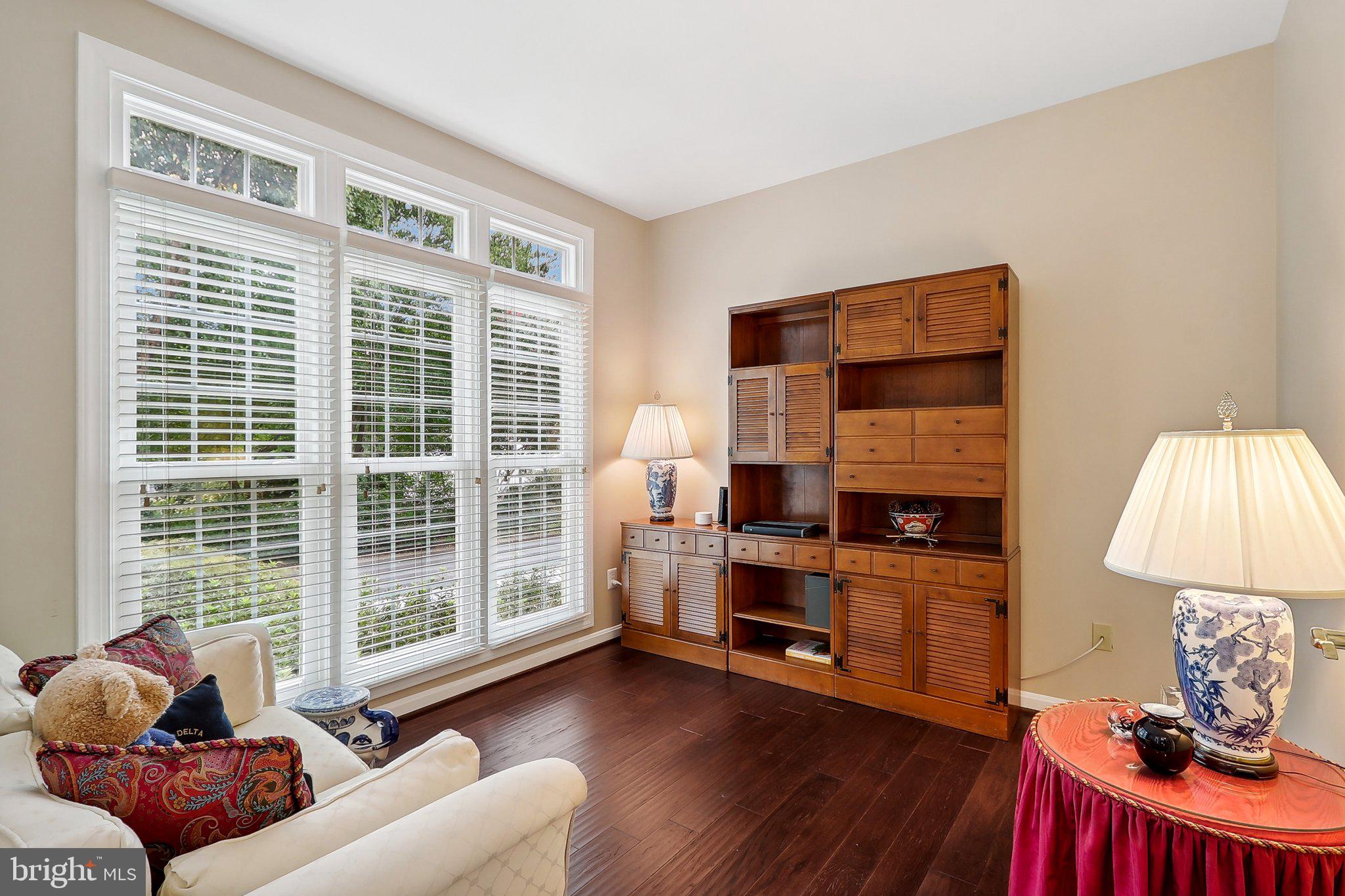 STARKS CROSSING - Residential