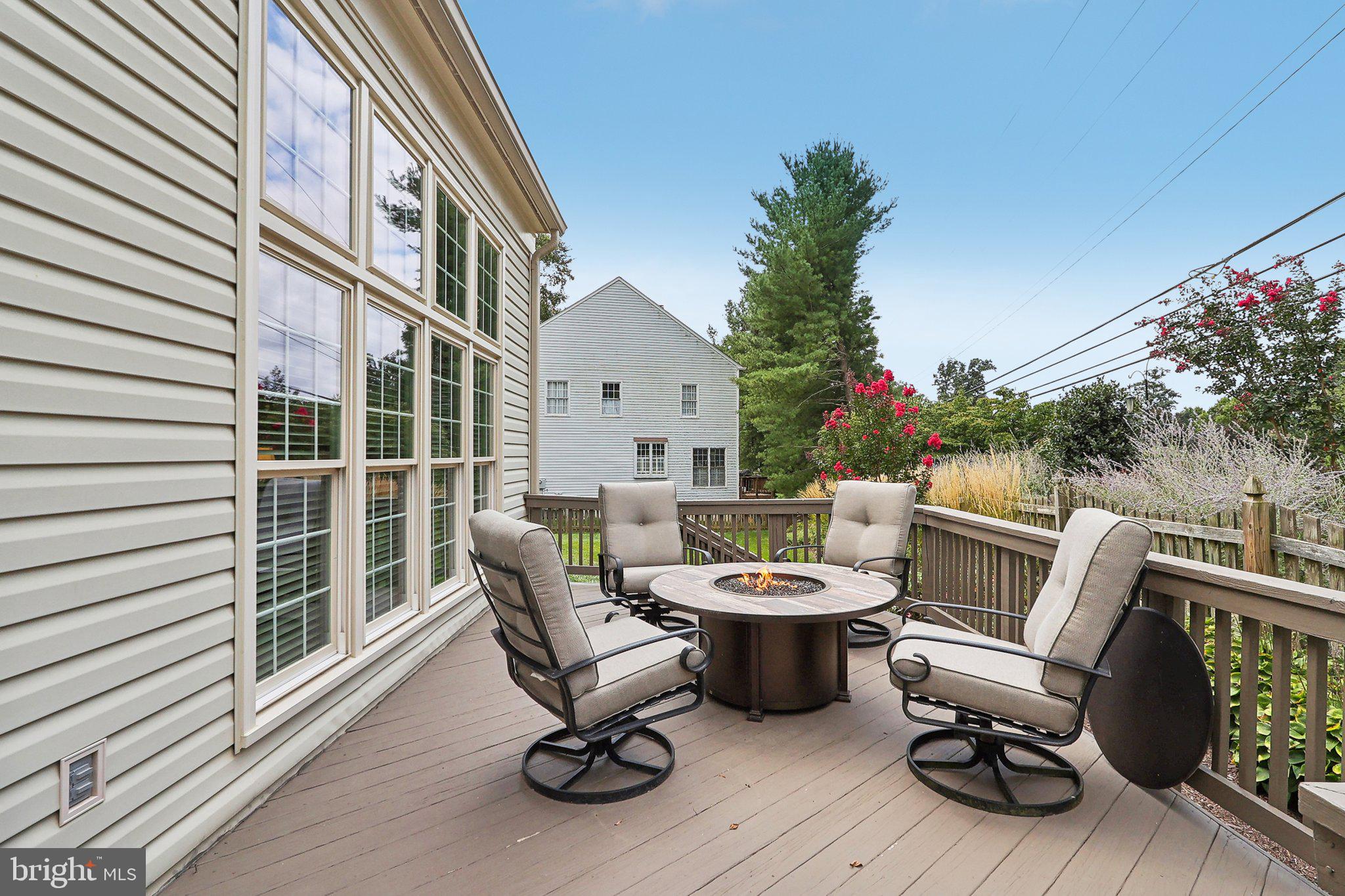 STARKS CROSSING - Residential