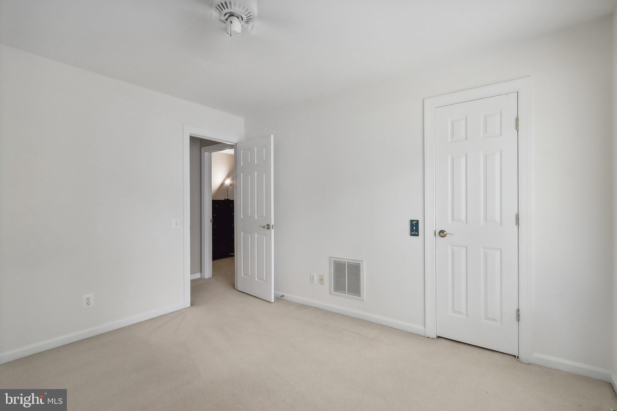 STARKS CROSSING - Residential