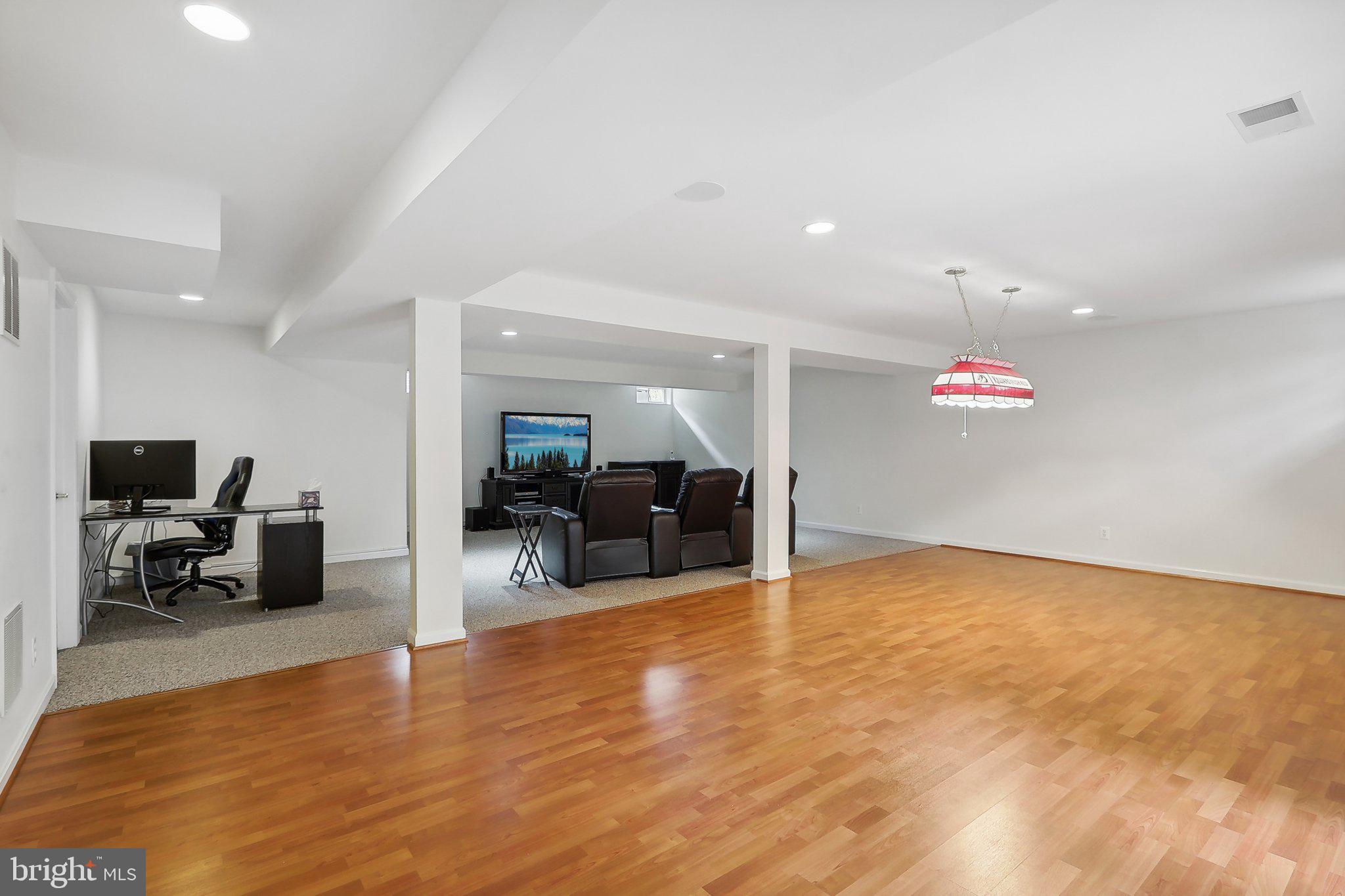 STARKS CROSSING - Residential