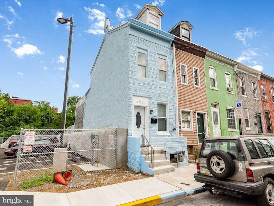 This property is very well taken care of as well as newly remodeled. Don't let appearances deceive you, this may look like a small little property however once you step inside you will see how big surprises come in small packages. Take a look!