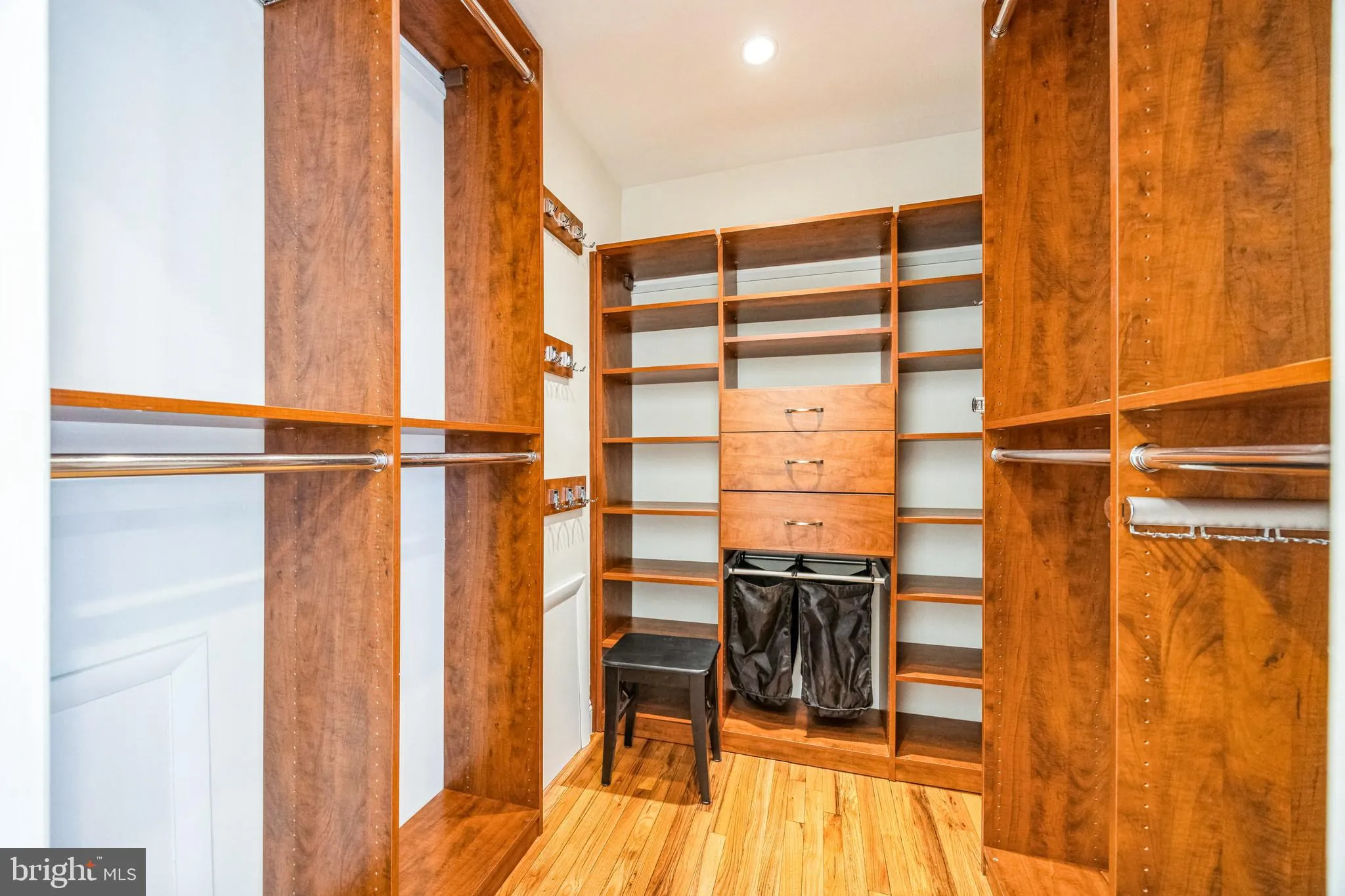 Philadelphia, Pennsylvania 19107, United States, 1 Bedroom Bedrooms, ,Residential,Active,96900