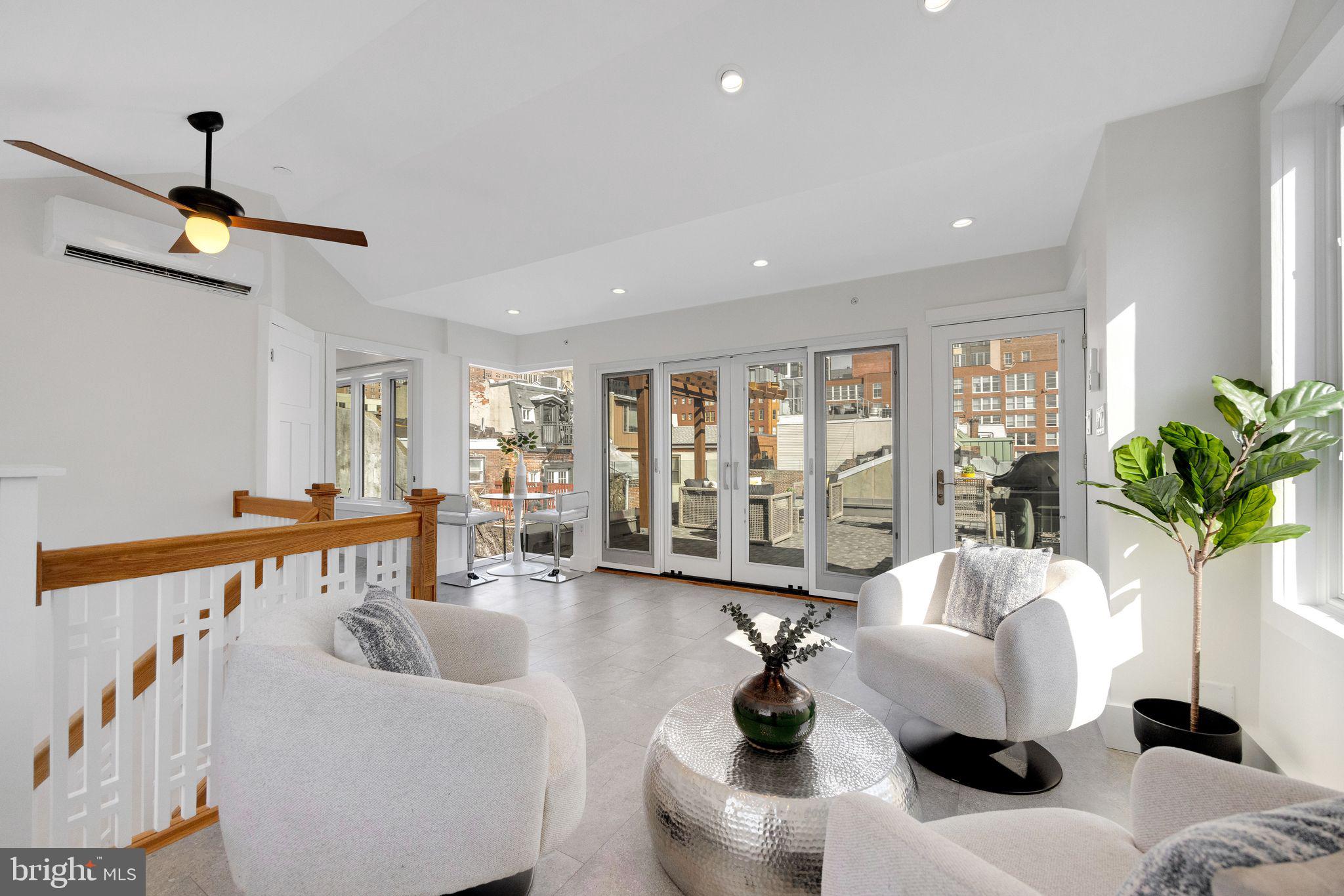 WASHINGTON SQ WEST - Residential Income