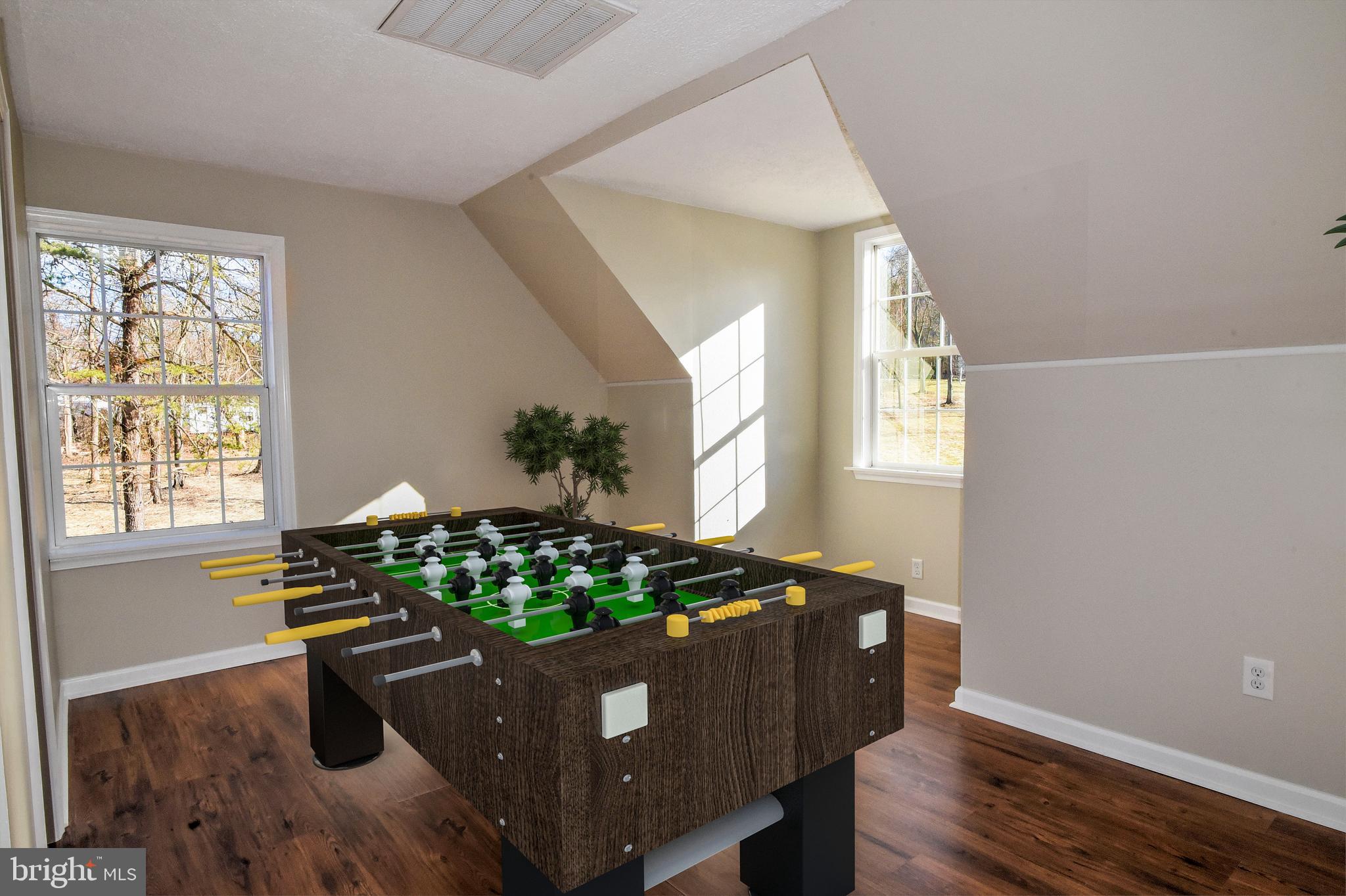 HEDGESVILLE - Residential