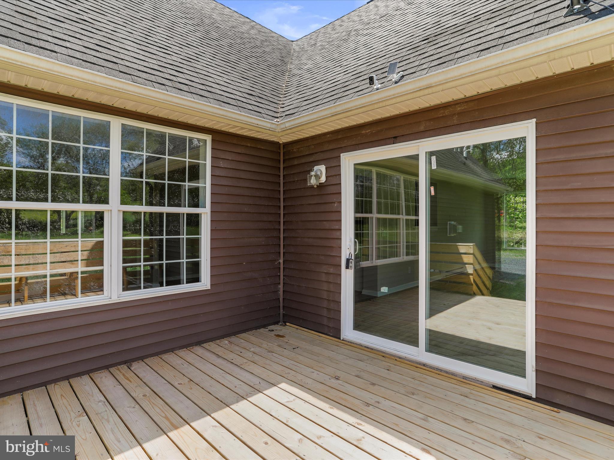 HEDGESVILLE - Residential