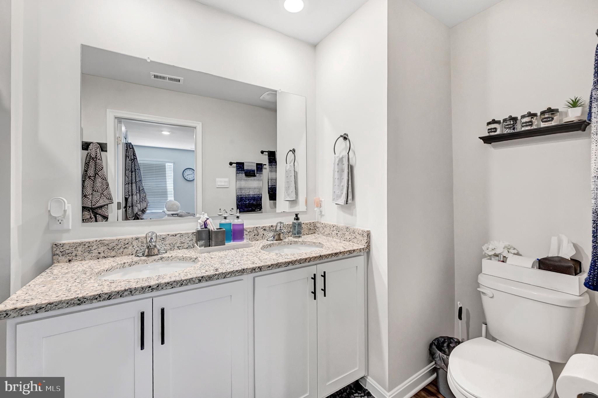 LOCUST RUN - Residential