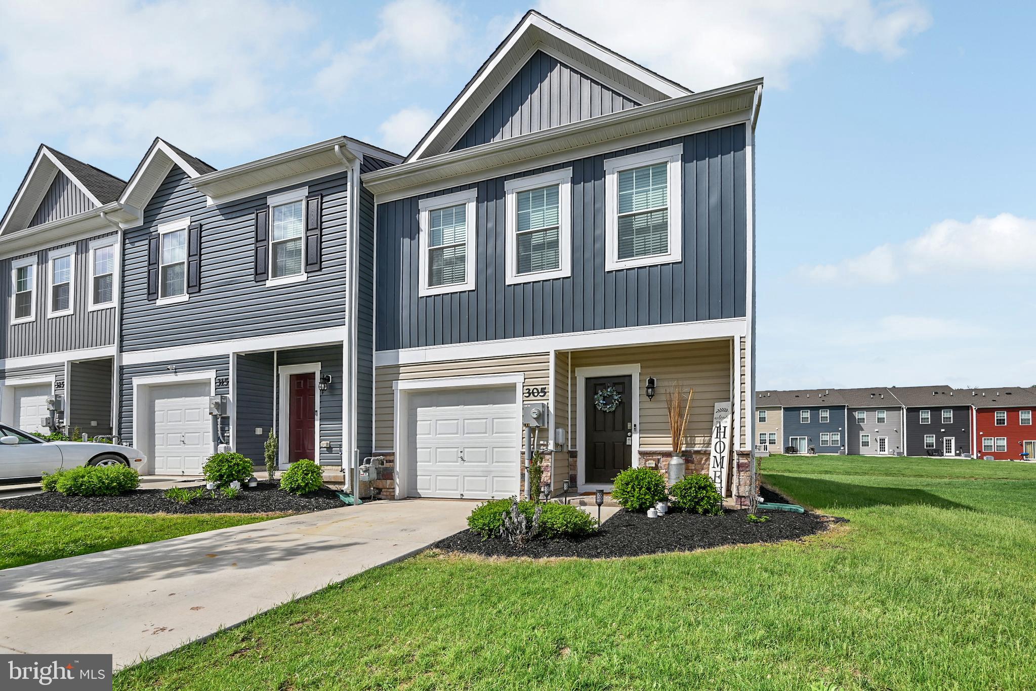 LOCUST RUN - Residential