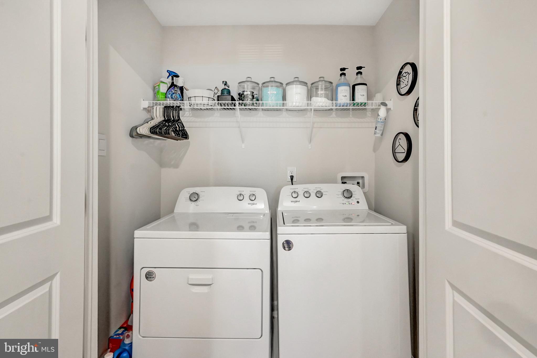 LOCUST RUN - Residential