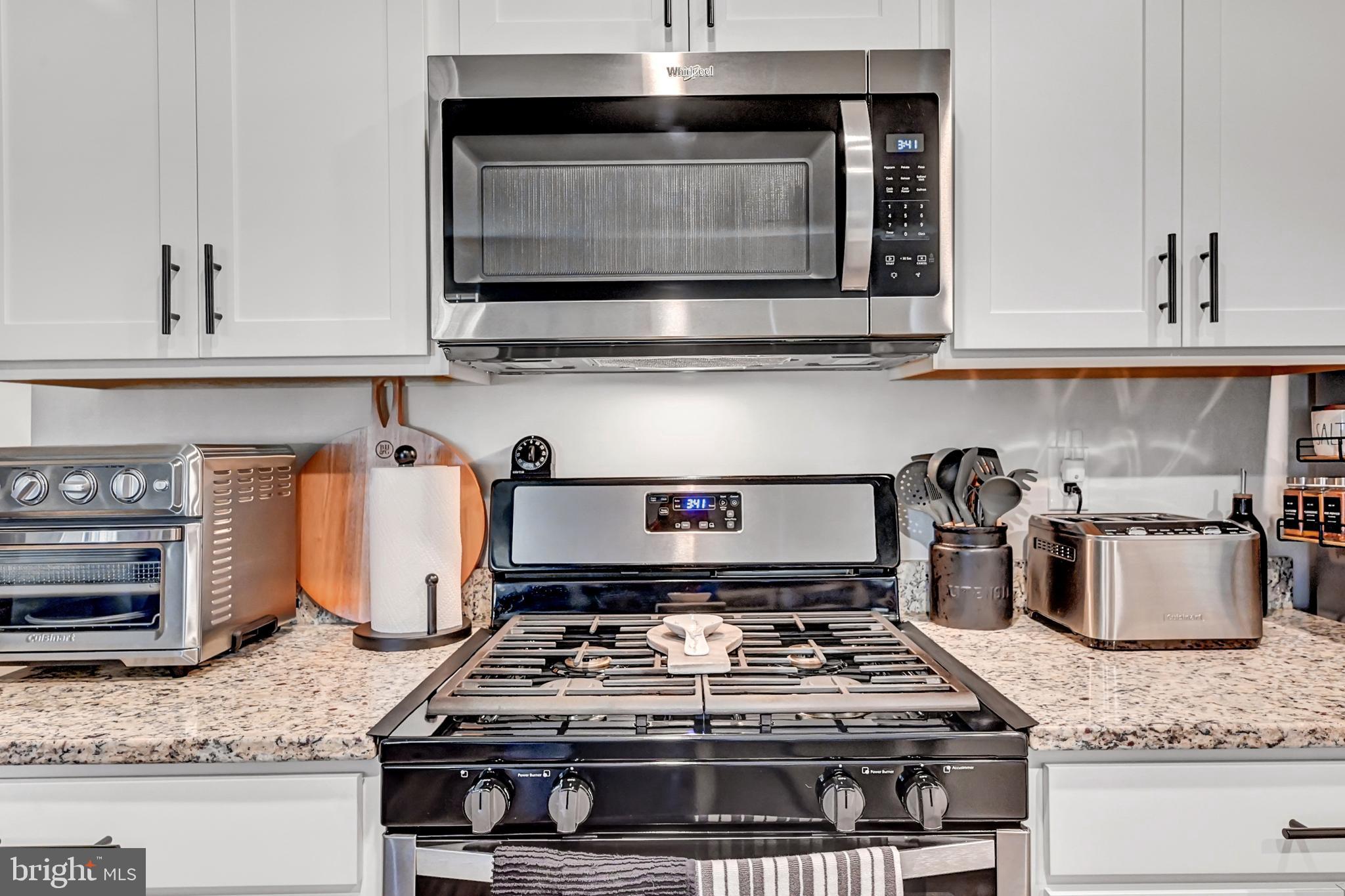 LOCUST RUN - Residential