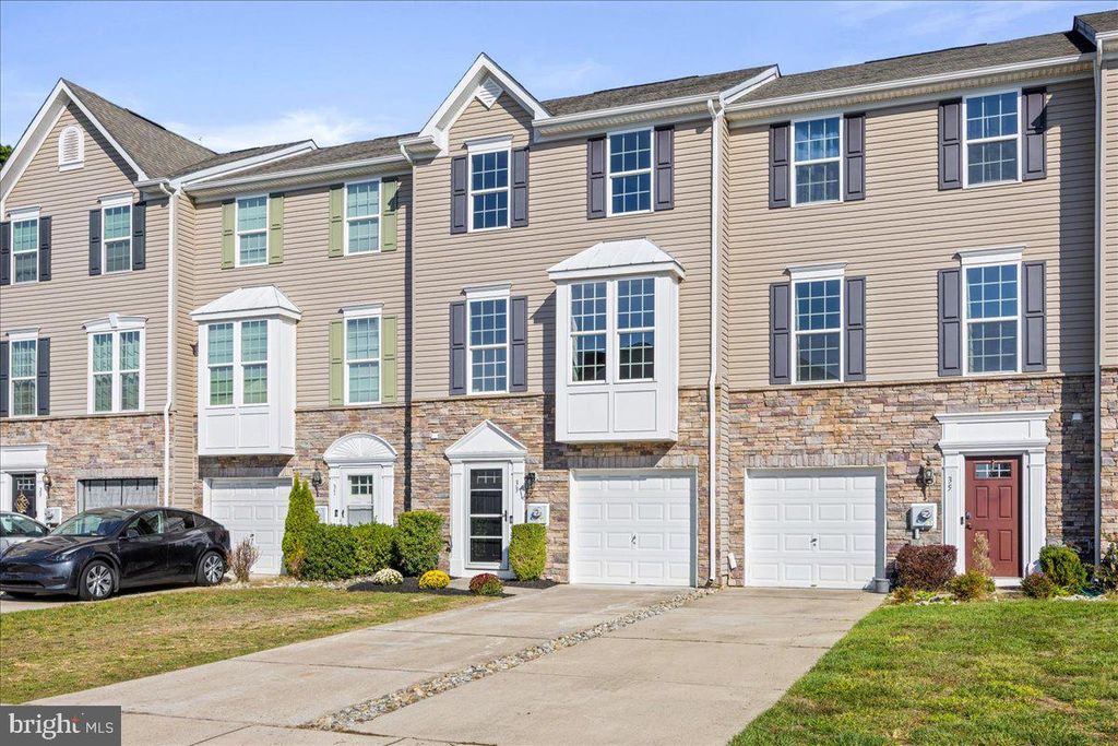 Photo of 33 Tailor Lane, SICKLERVILLE, NJ 08081 (MLS # NJCD2103506)