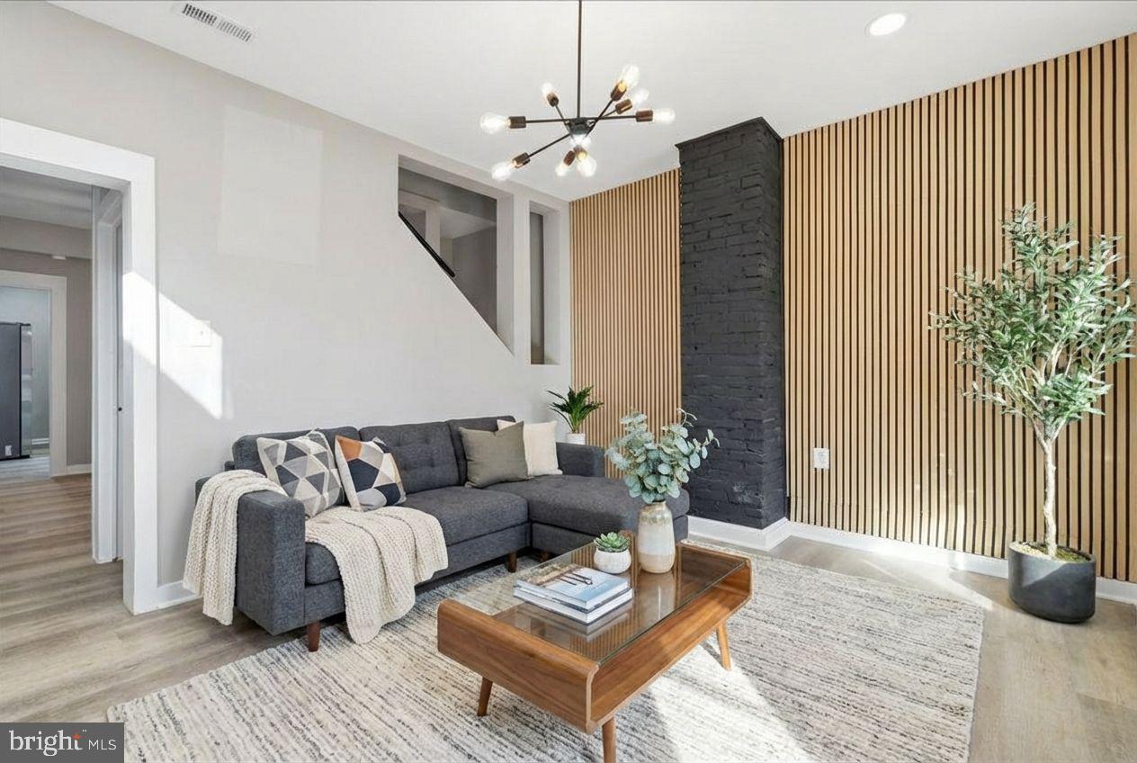 MAYFIELD - Residential