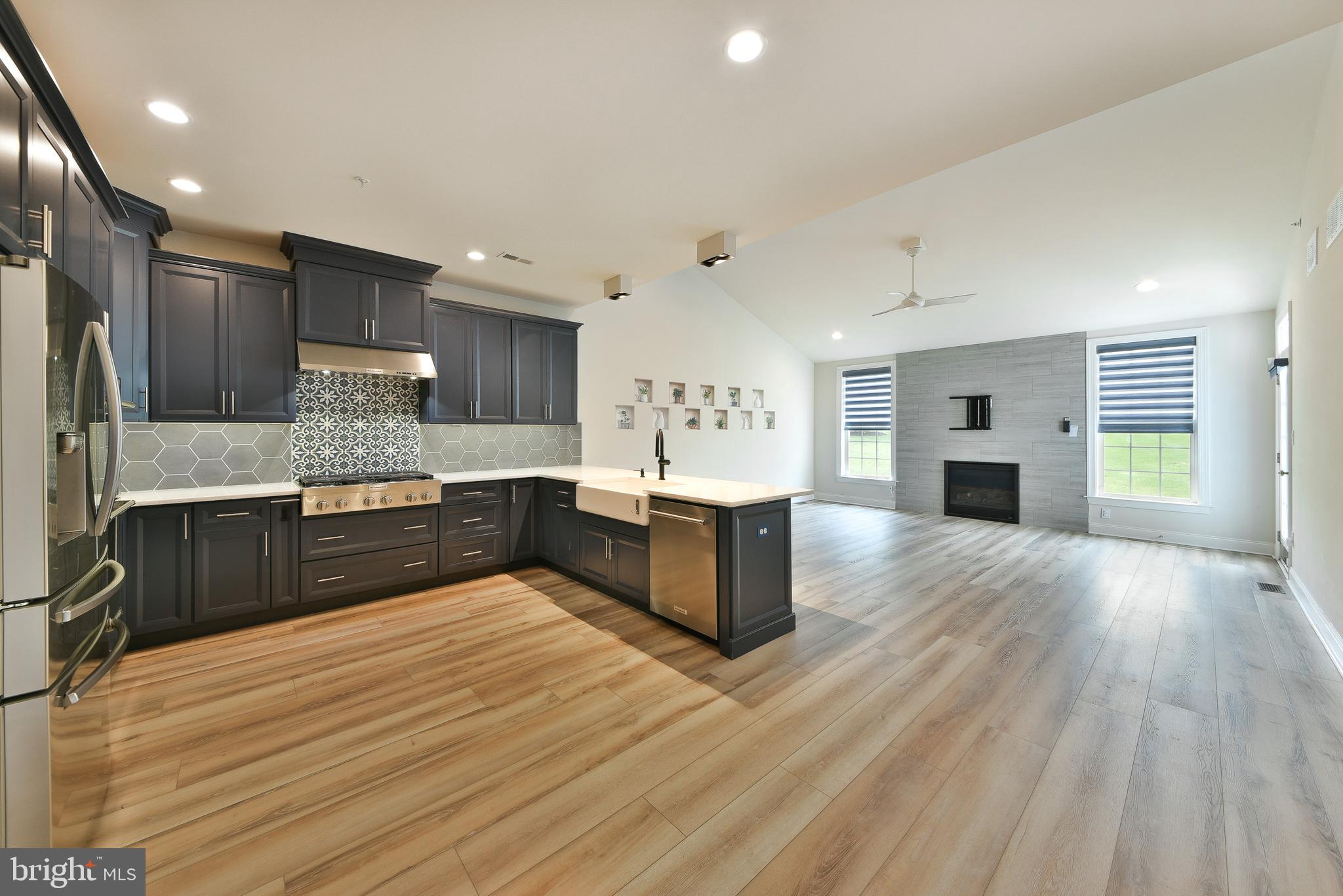 REGENCY AT YARDLEY - Residential