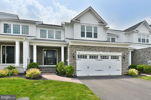 45 LAVENDER DRIVE YARDLEY PA 19067