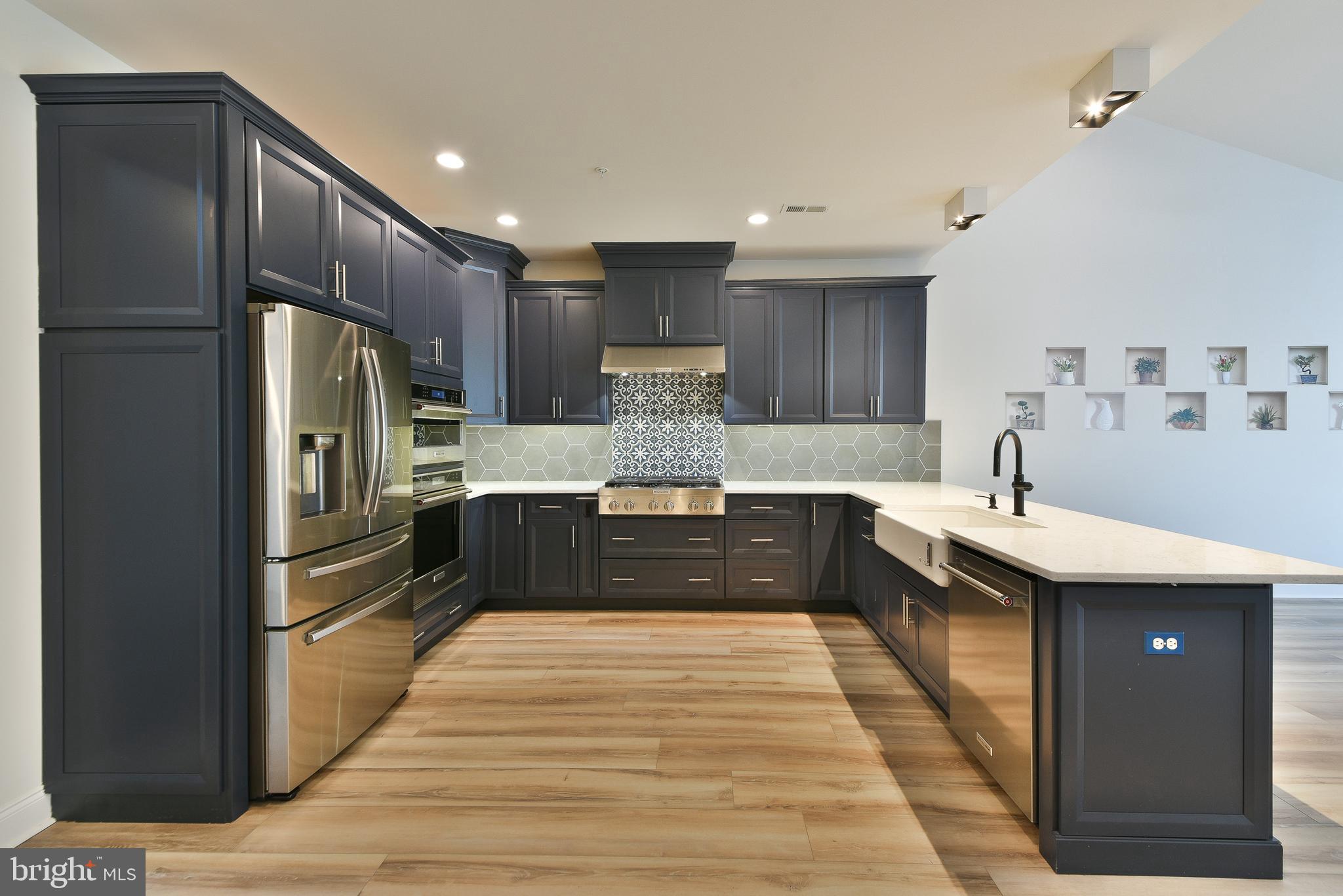 REGENCY AT YARDLEY - Residential