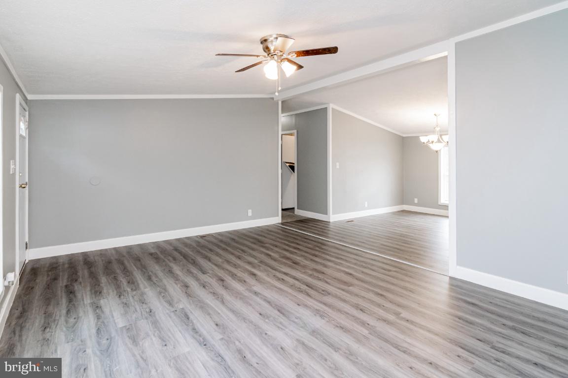 4041 CONOWINGO RD 8