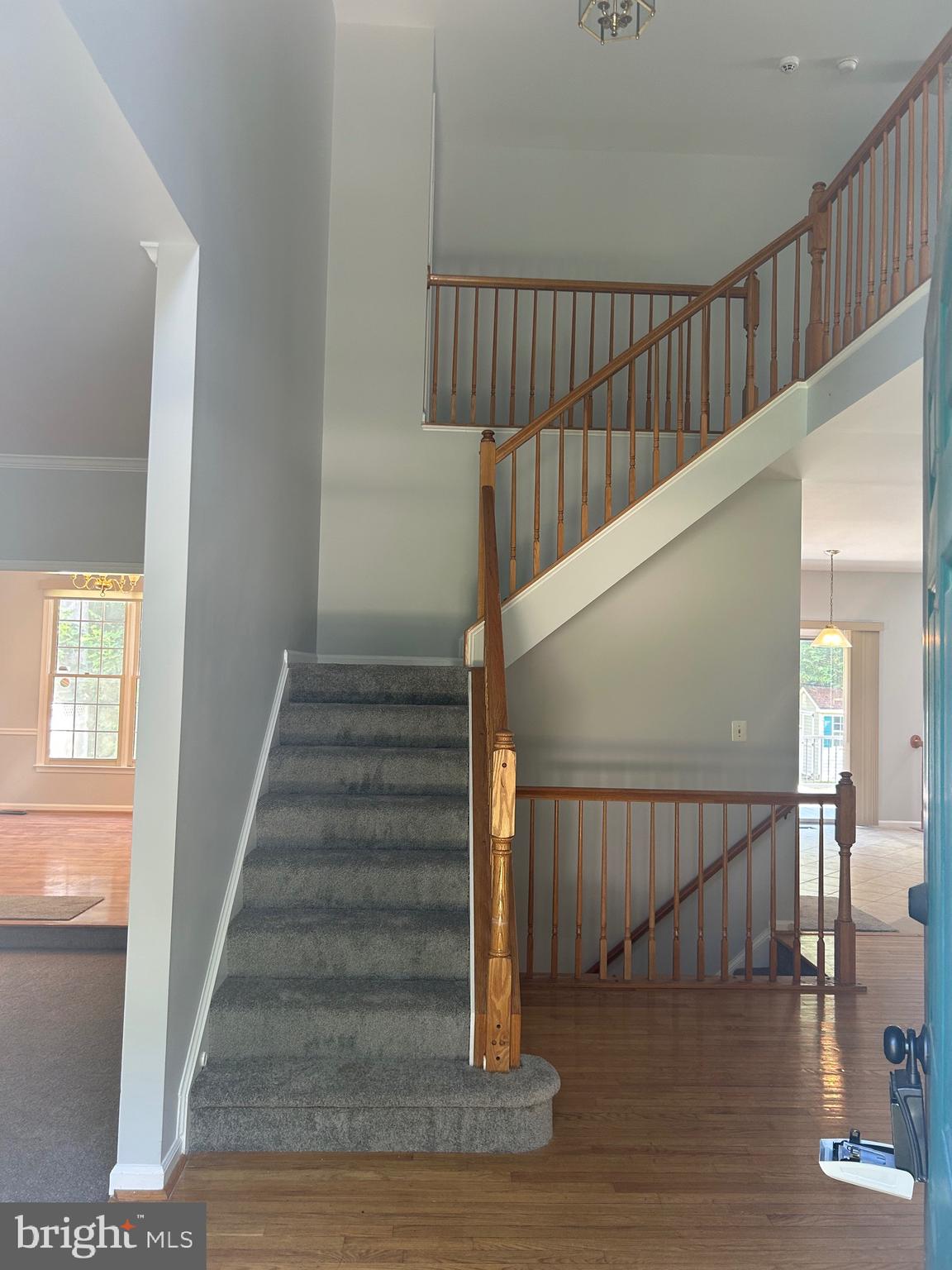 TALL OAKS CROSSING - Residential Lease