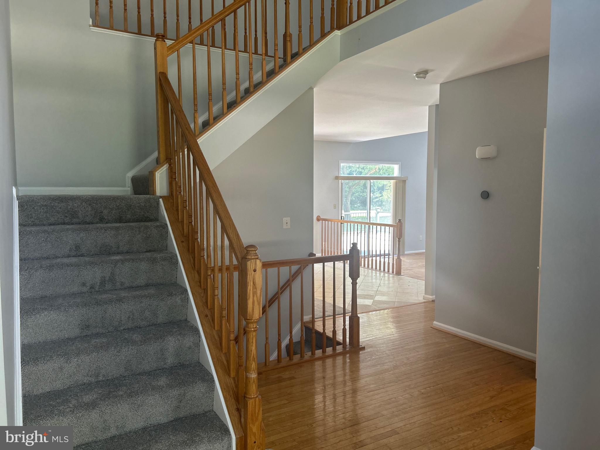 TALL OAKS CROSSING - Residential Lease