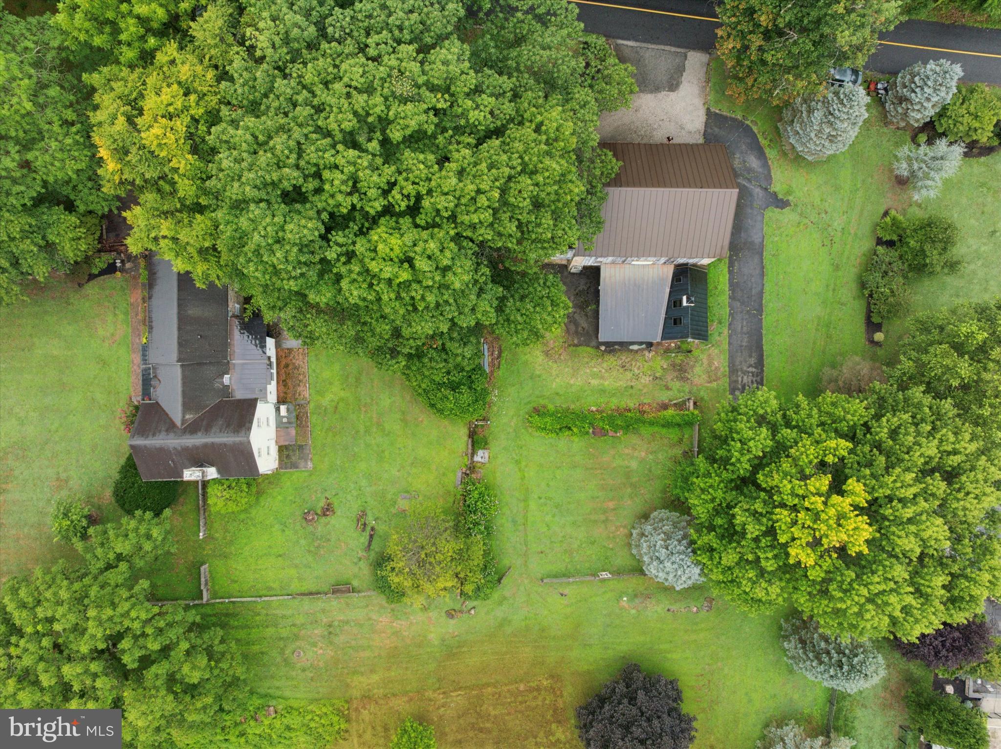 VALLEY FORGE WOODS - Residential