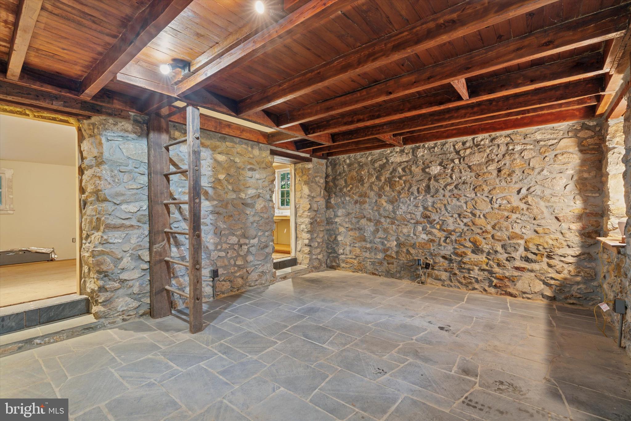 VALLEY FORGE WOODS - Residential