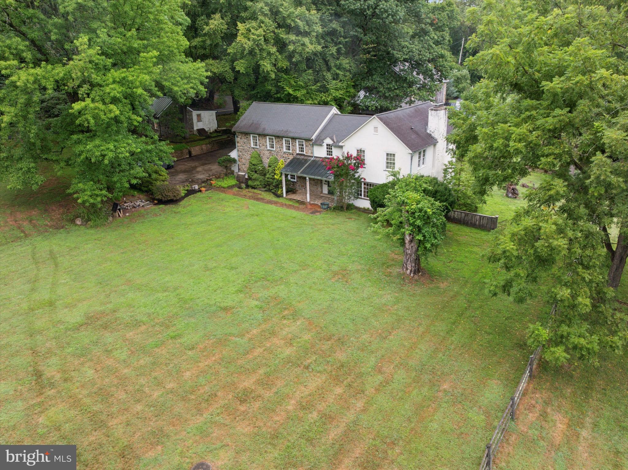 95 DIAMOND ROCK ROAD