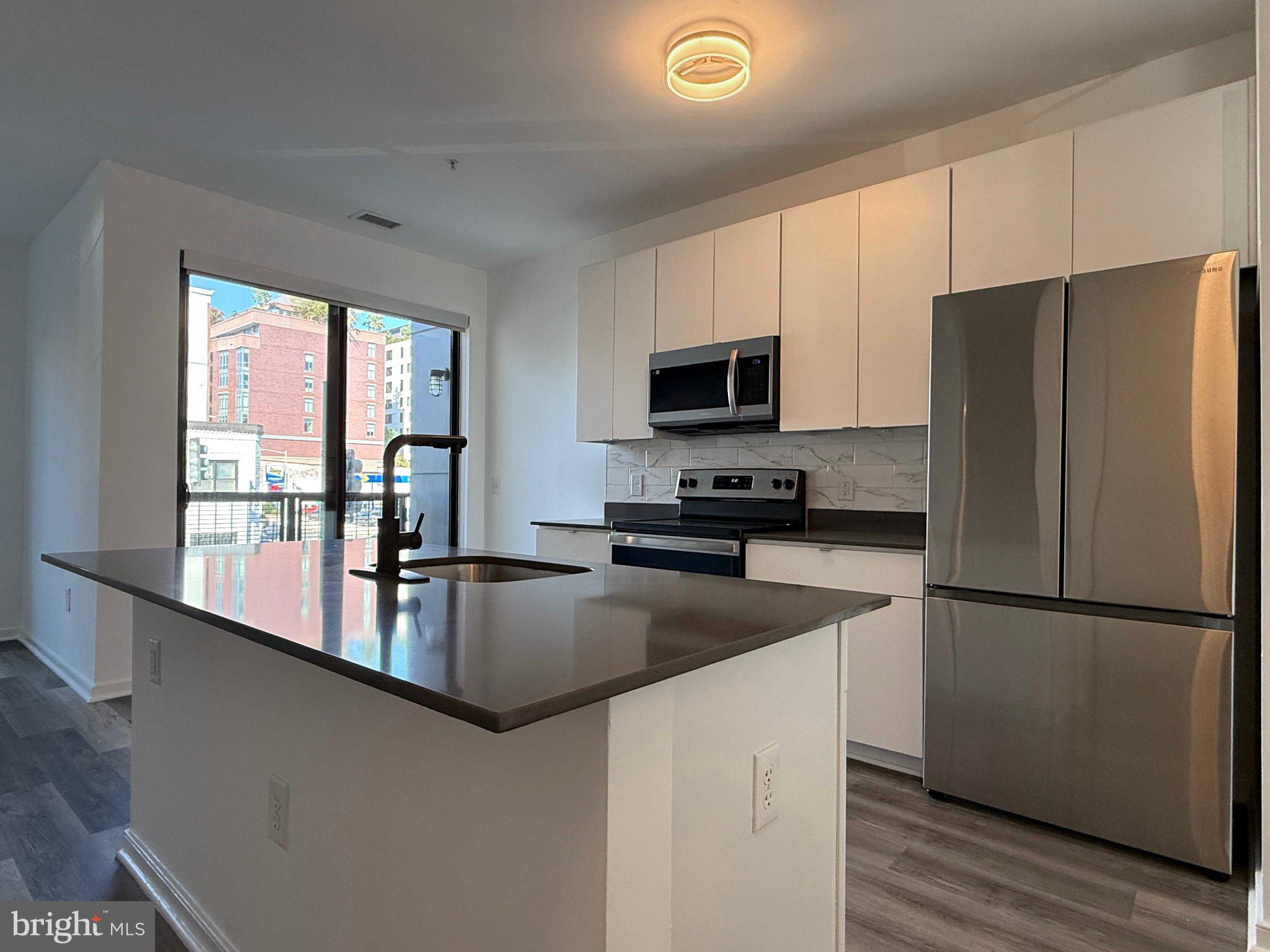 1250 9TH STREET NW 210