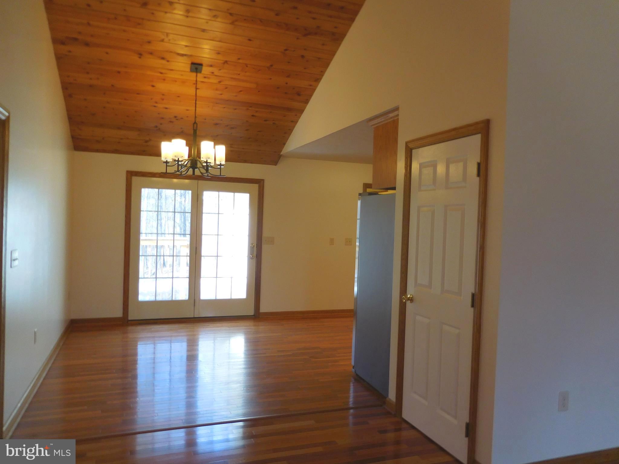 LAKEWOOD - Residential