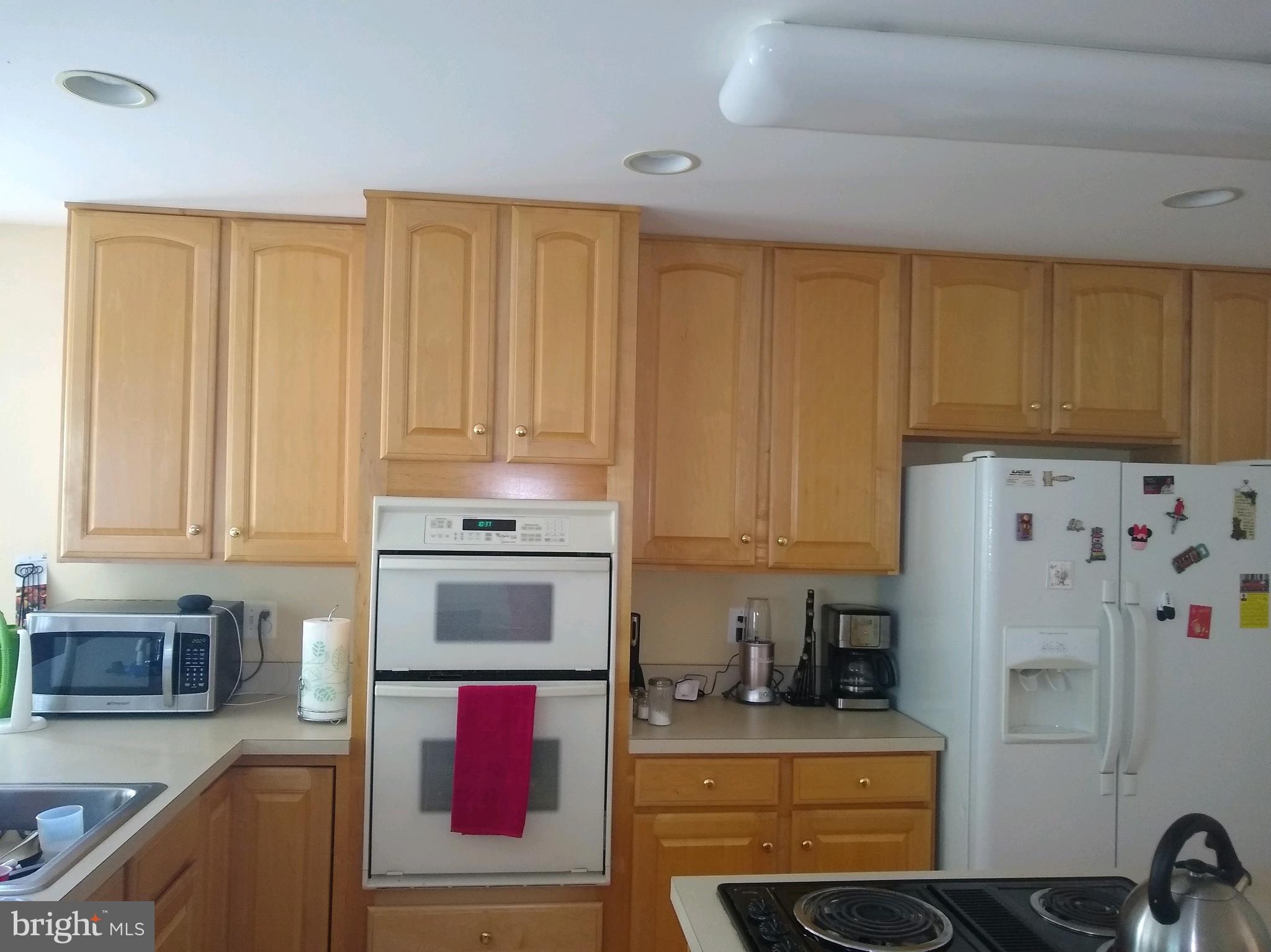 LAKE RIDGE CROSSING - Residential Lease